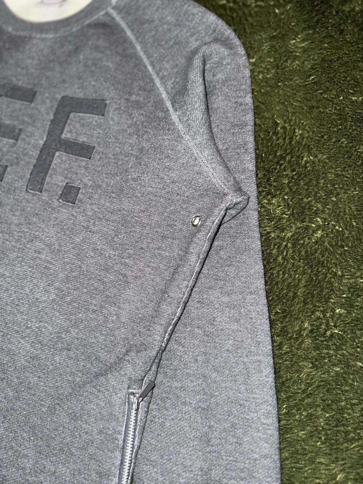 Nike [L] Nike F.F.F. France Football Zip Pocket Sweatshirt Grey Size US L / EU 52-54 / 3 - 4 Thumbnail