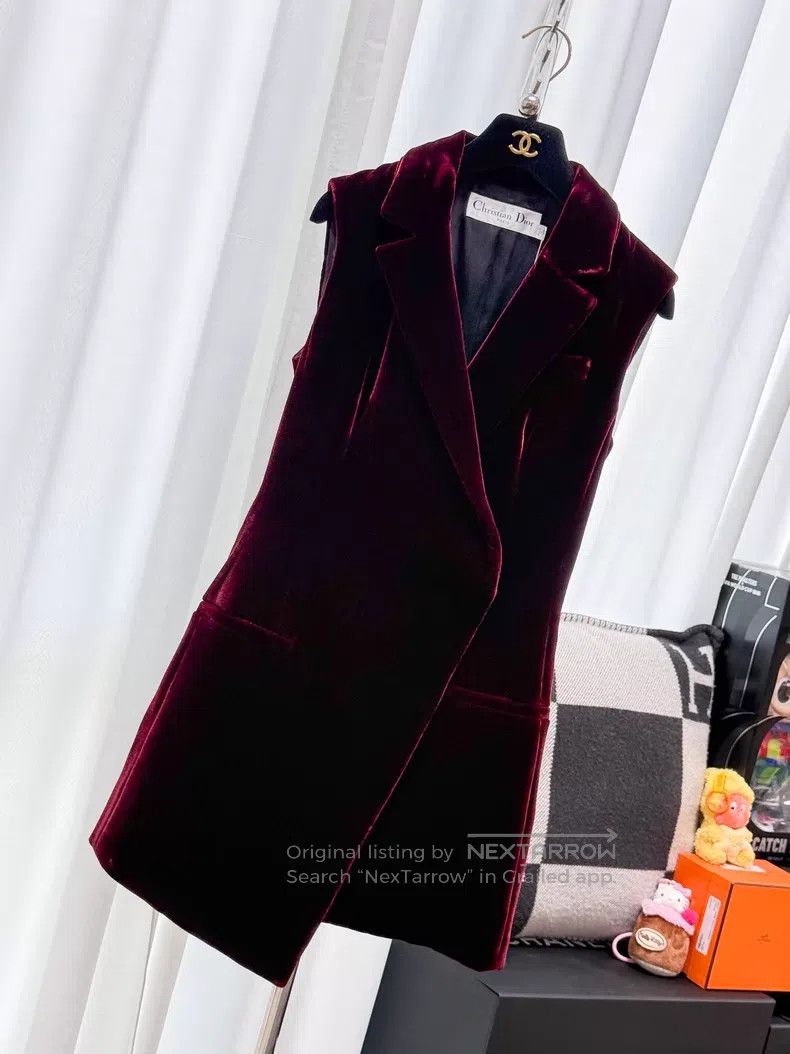 Dior Dior Velvet lapel sleeveless long vest Size XXS / US 00 / IT 34 - 2 Thumbnail