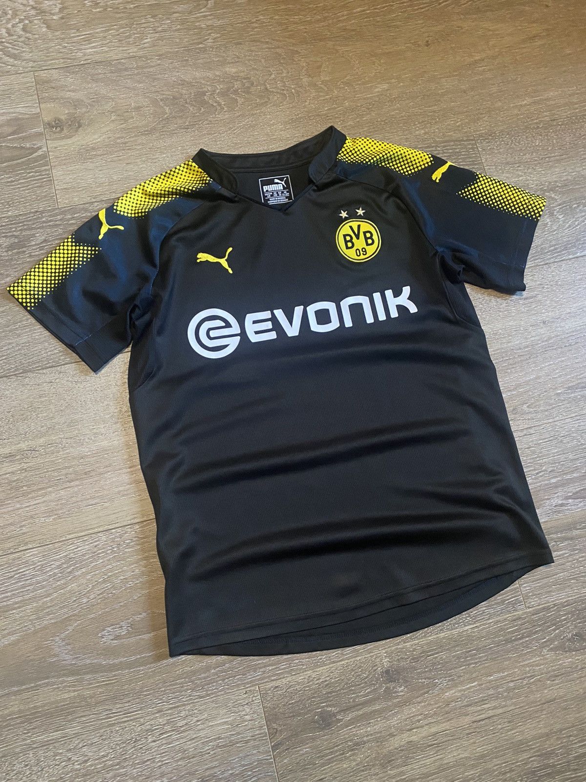 Puma × Vintage Vintage Borussia Dortmund 2017/2018 Away KIDS Size L Size US L / EU 52-54 / 3 - 7 Thumbnail