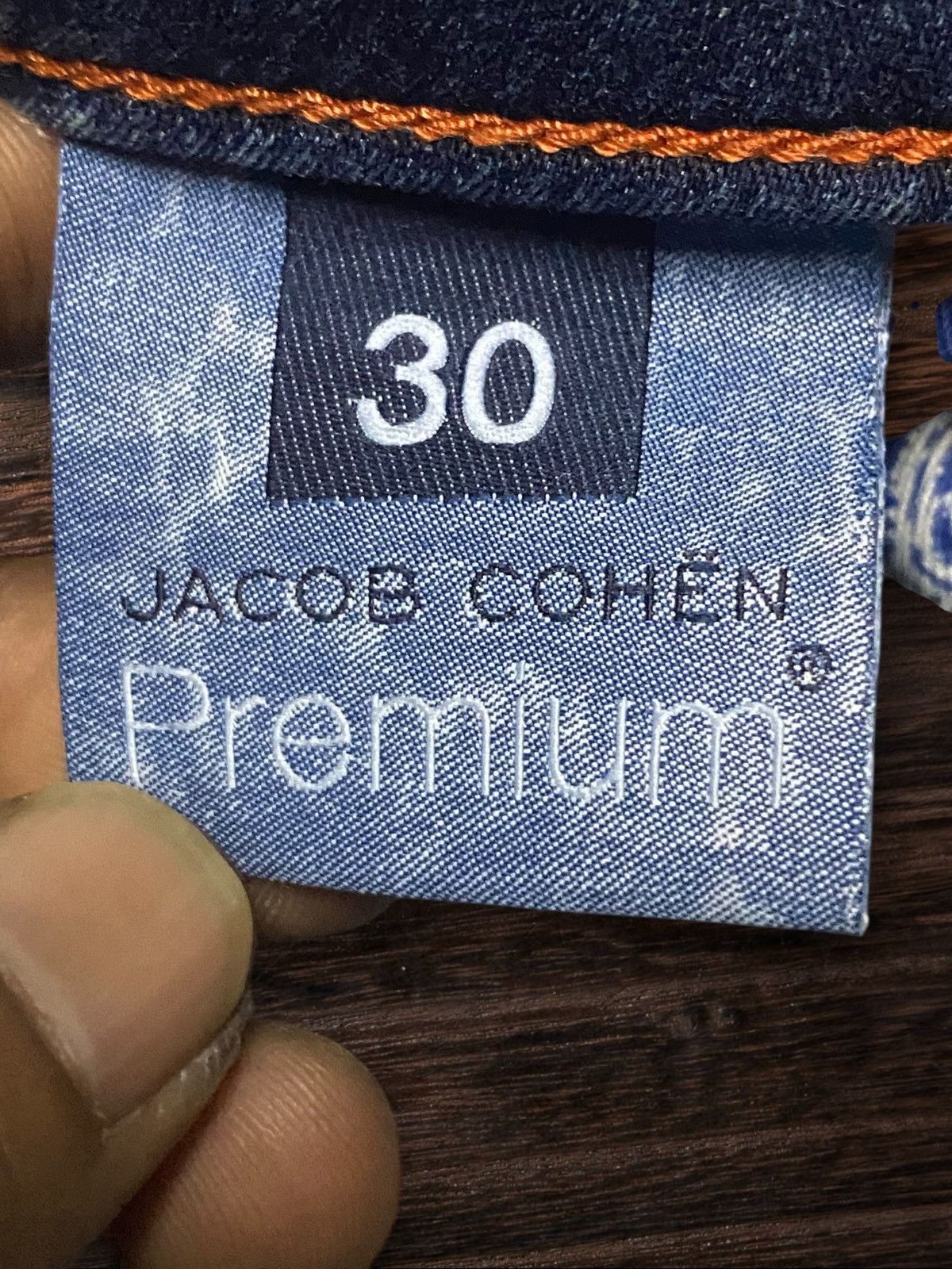 Vintage Jacob Cohen Blue Wash Distressed Slim Fits Jeans