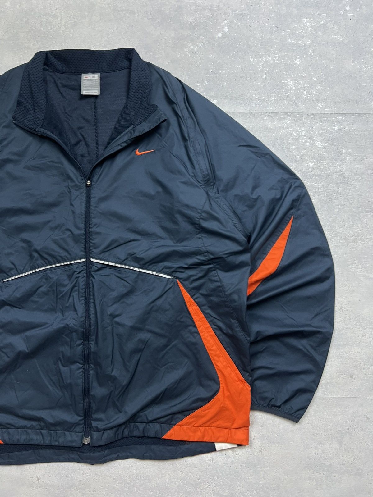 Nike 90s Nike Swoosh Vintage Y2K Oversized Nylon Retro Jacket Size US XL / EU 56 / 4 - 3 Thumbnail