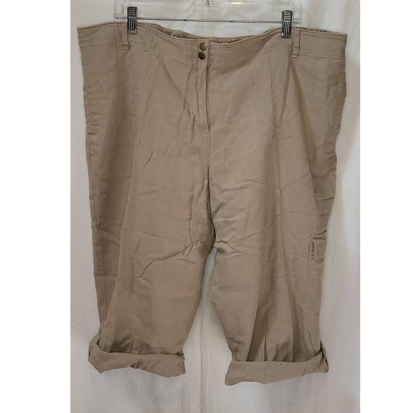 Other Larry Levine Women’s Tan Linen Cargo Shorts Size 20W Size 42" / US 20 - 1 Thumbnail