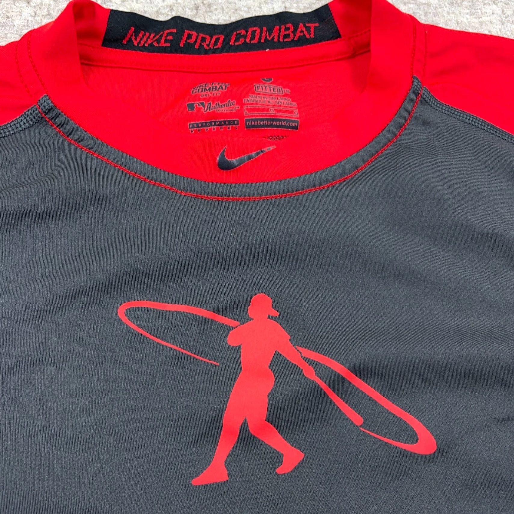 Nike Nike Pro Shirt Men L Red Gray Fitted Ken Griffey Jr Swing Man Center Swoosh Shirt Nike Dri-FIT Mens L Size US L / EU 52-54 / 3 - 4 Thumbnail