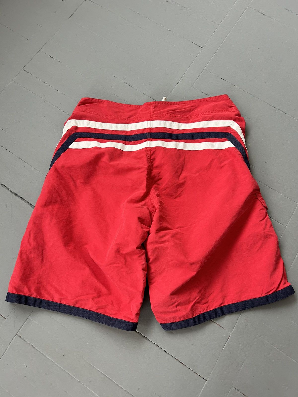 Armani × Emporio Armani Emporio Armani bermuda swimming shorts Size US 34 / EU 50 - 4 Thumbnail