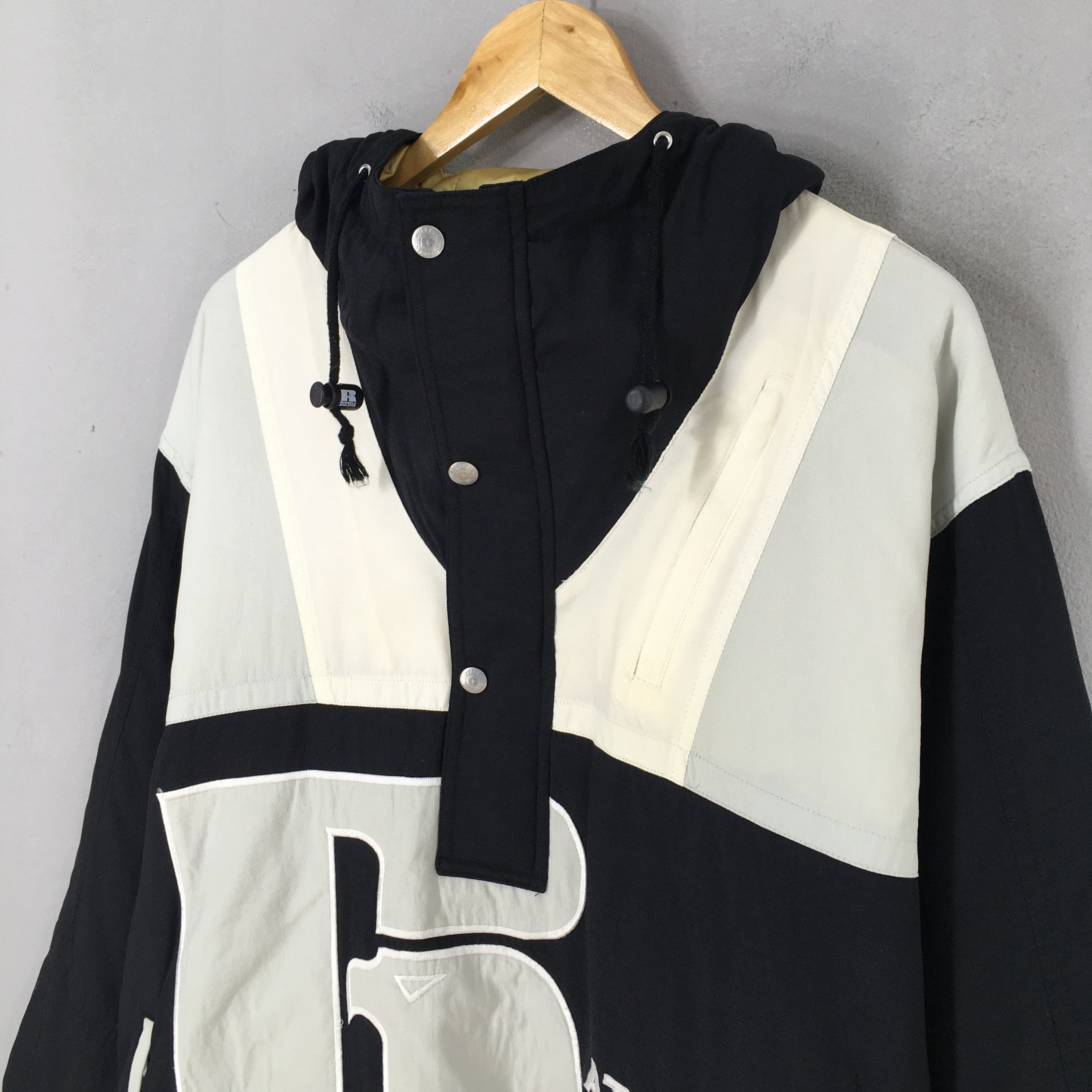 Russell Athletic 80's Russell Athletic Usa Windbreaker Jacket Black Medium Size US M / EU 48-50 / 2 - 5 Thumbnail