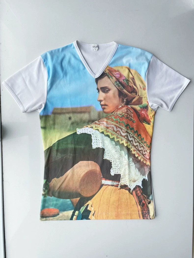 Paul Smith Paul Smith Minority Women Photo T-Shirt 2504-Nextarrow Size ONE SIZE - 3 Thumbnail
