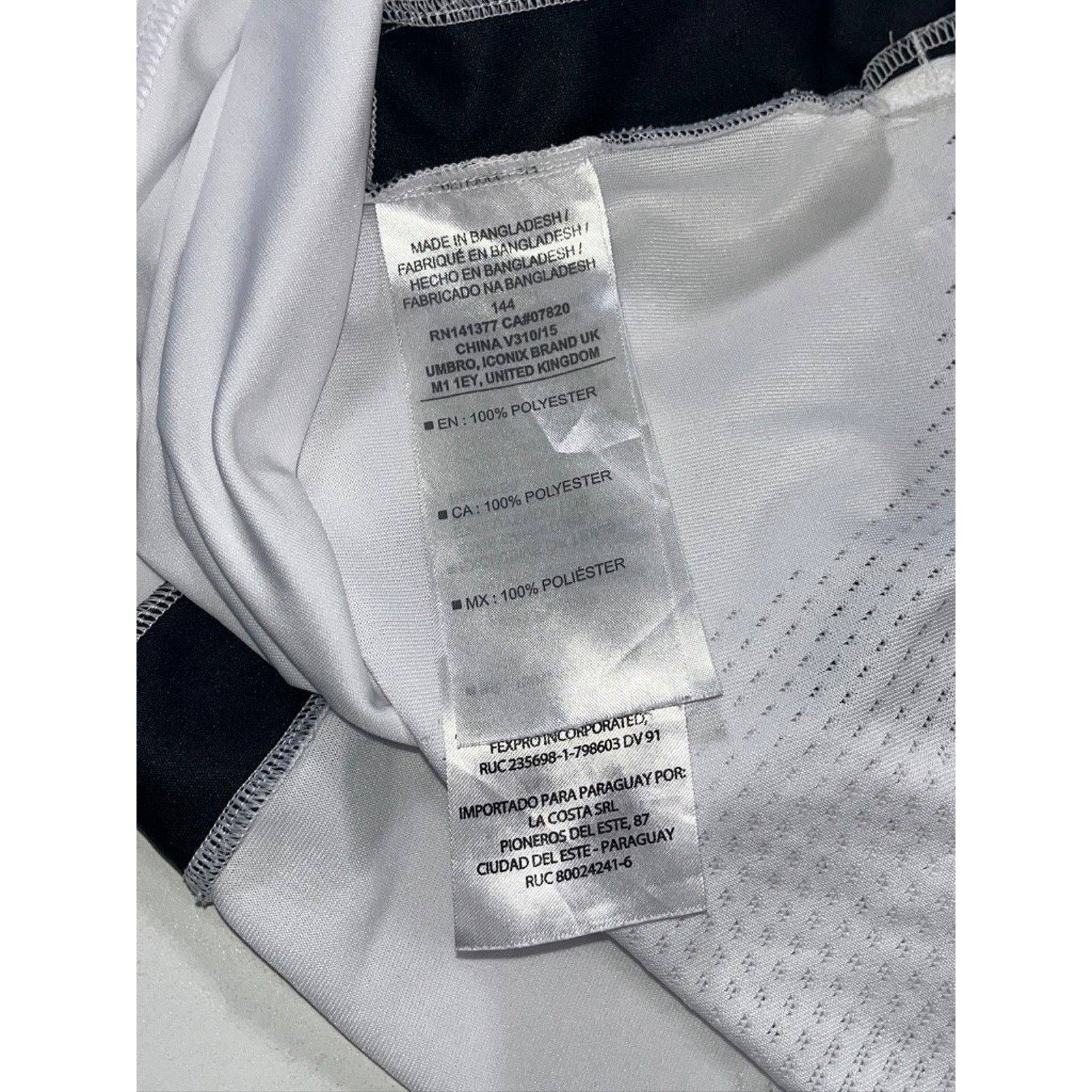 Umbro Colo Colo Esteban Paredes Umbro Soccer Jersey S Chile 2019 Size US S / EU 44-46 / 1 - 14 Thumbnail