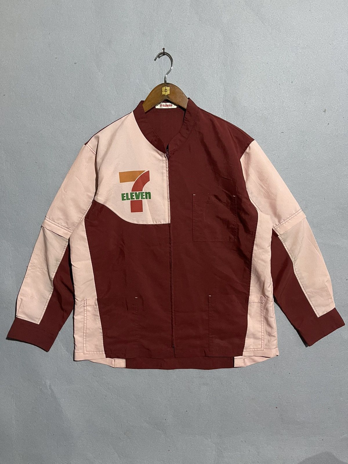 Japanese Brand Vintage 7-Eleven Uniform Jacket Detachable Sleeves Size US XL / EU 56 / 4 - 1 Thumbnail