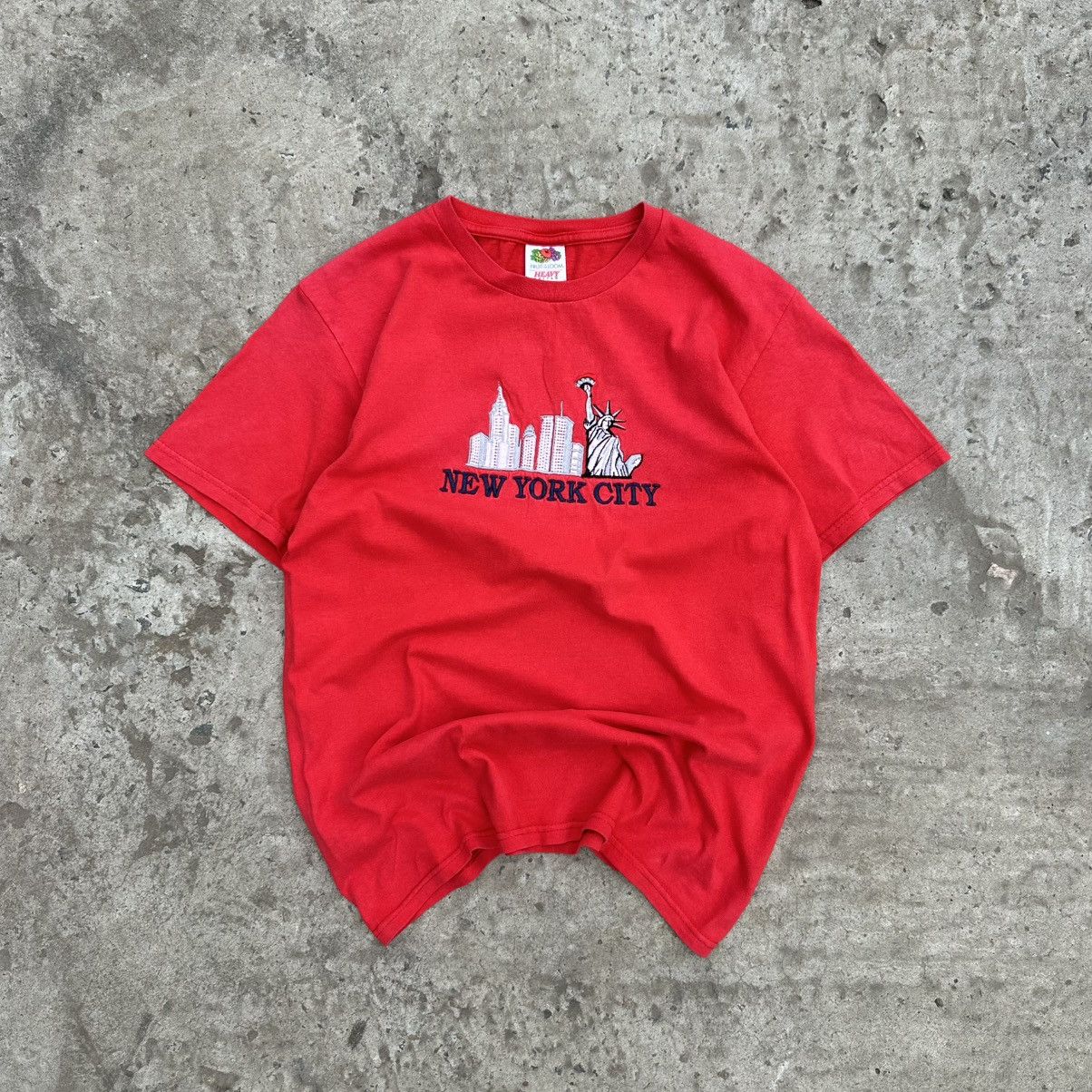 Fruit Of The Loom Vintage Japanese Style Adult New York City T-shirts Big Logo Size US S / EU 44-46 / 1 - 1 Thumbnail
