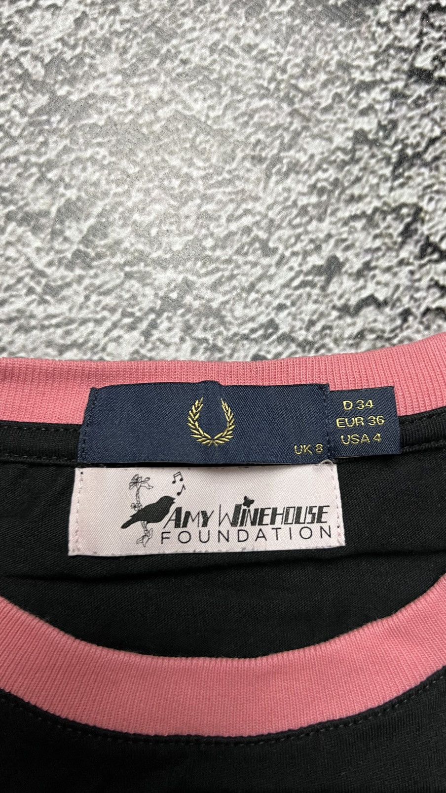 Fred Perry Fred Perry x Amy Winehouse ska punk tee size uk8 Size S / US 4 / IT 40 - 4 Thumbnail