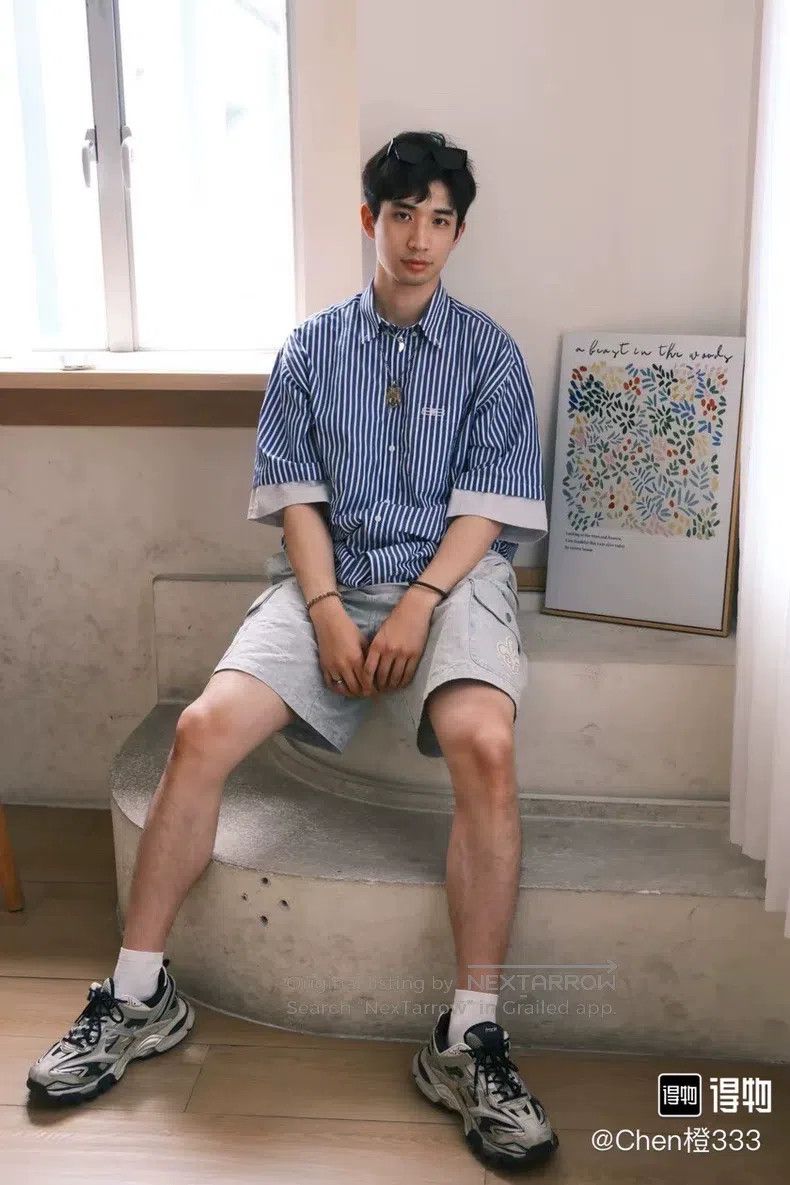 Balenciaga Balenciaga size 37 Blue Striped Buckle Embroidered Fake Tw Size US S / EU 44-46 / 1 - 4 Thumbnail