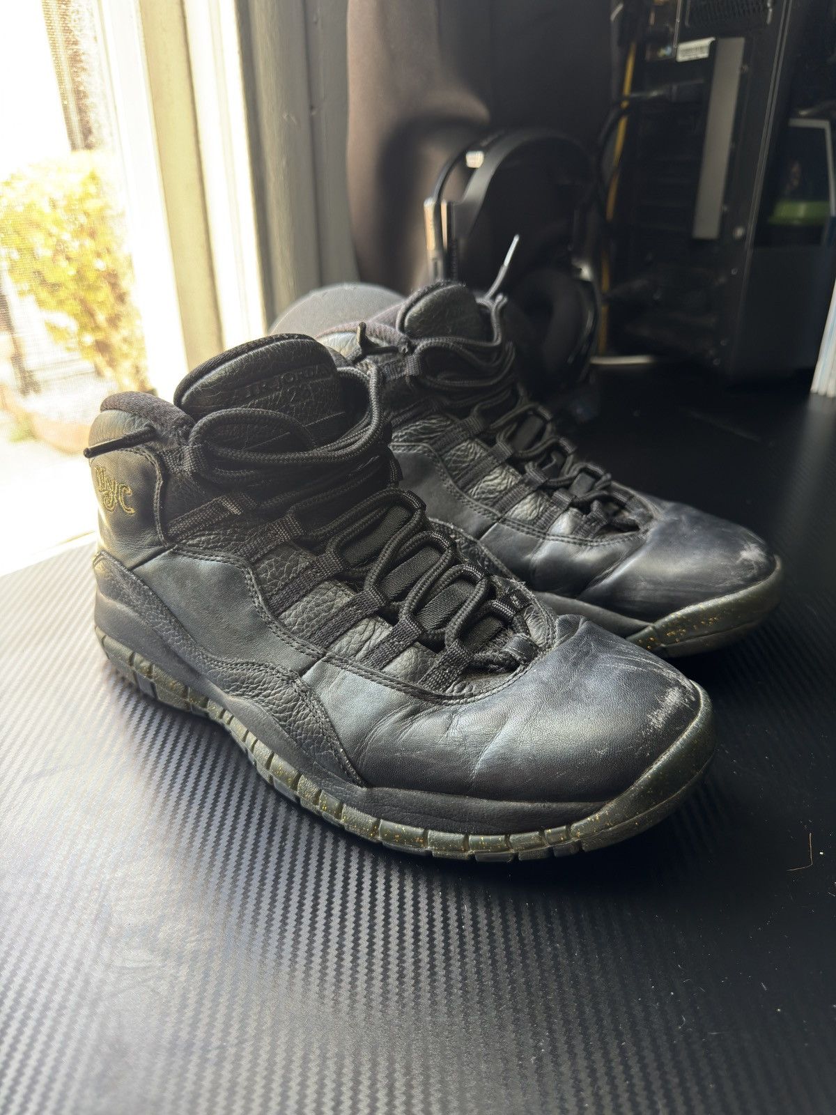Jordan Brand Air Jordan Retro 10 NYC Size US 10.5 / EU 43-44 - 1 Thumbnail