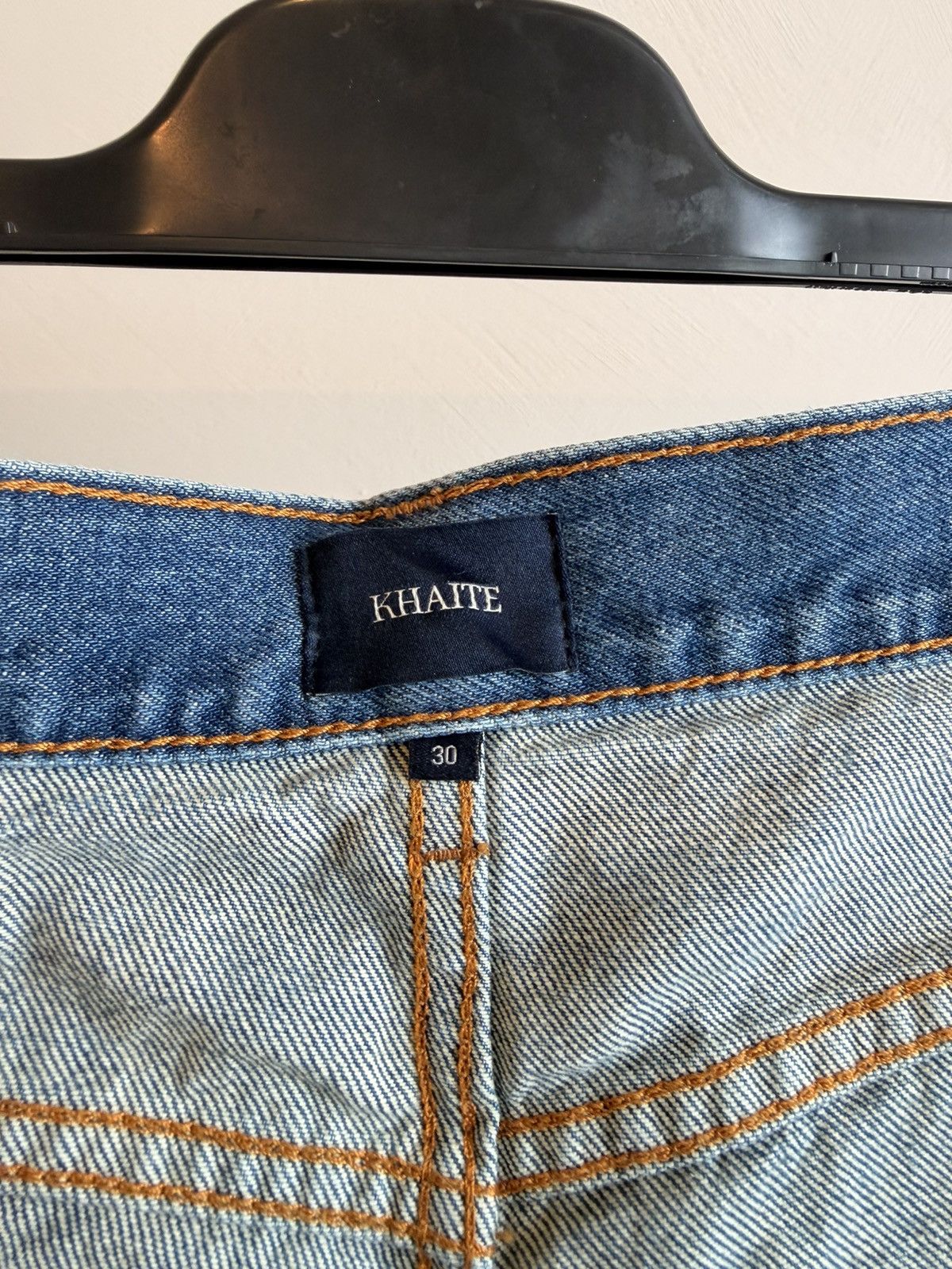 KHAITE NWT Khaite Kerrie Jeans Denim Straight Leg Raw Hem Size 30 Size 30" / US 8 / IT 44 - 9 Thumbnail