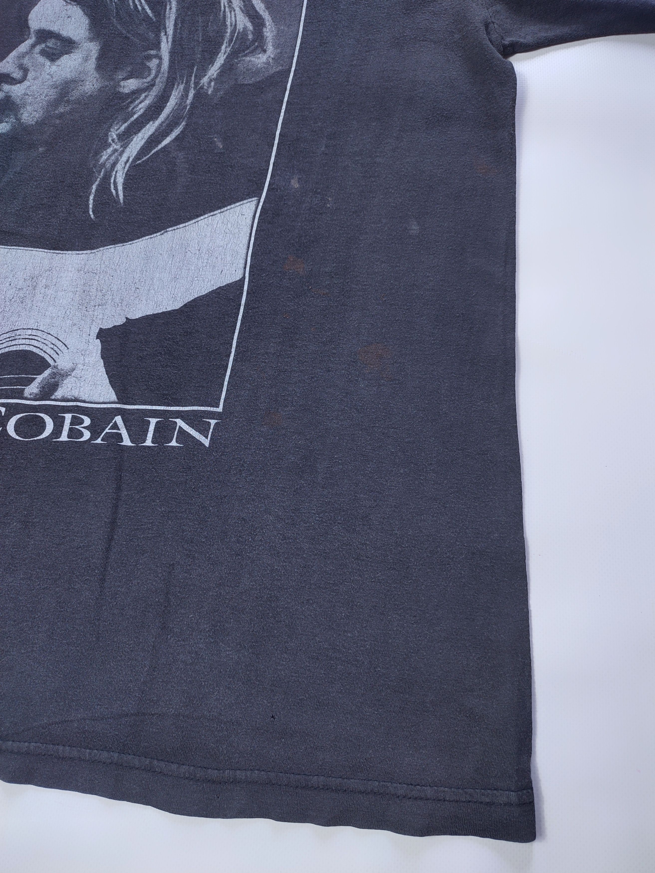 Band Tees Kurt Cobain Vintage Nirvana faded t-shirt Size US M / EU 48-50 / 2 - 15 Thumbnail