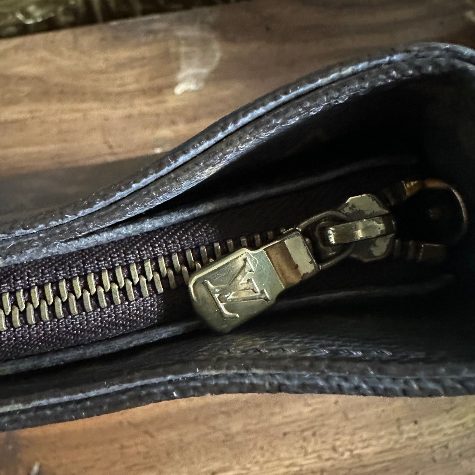 Louis Vuitton Vintage Louis Vuitton 2000 Monogram Looping GM Bag Size ONE SIZE - 10 Thumbnail