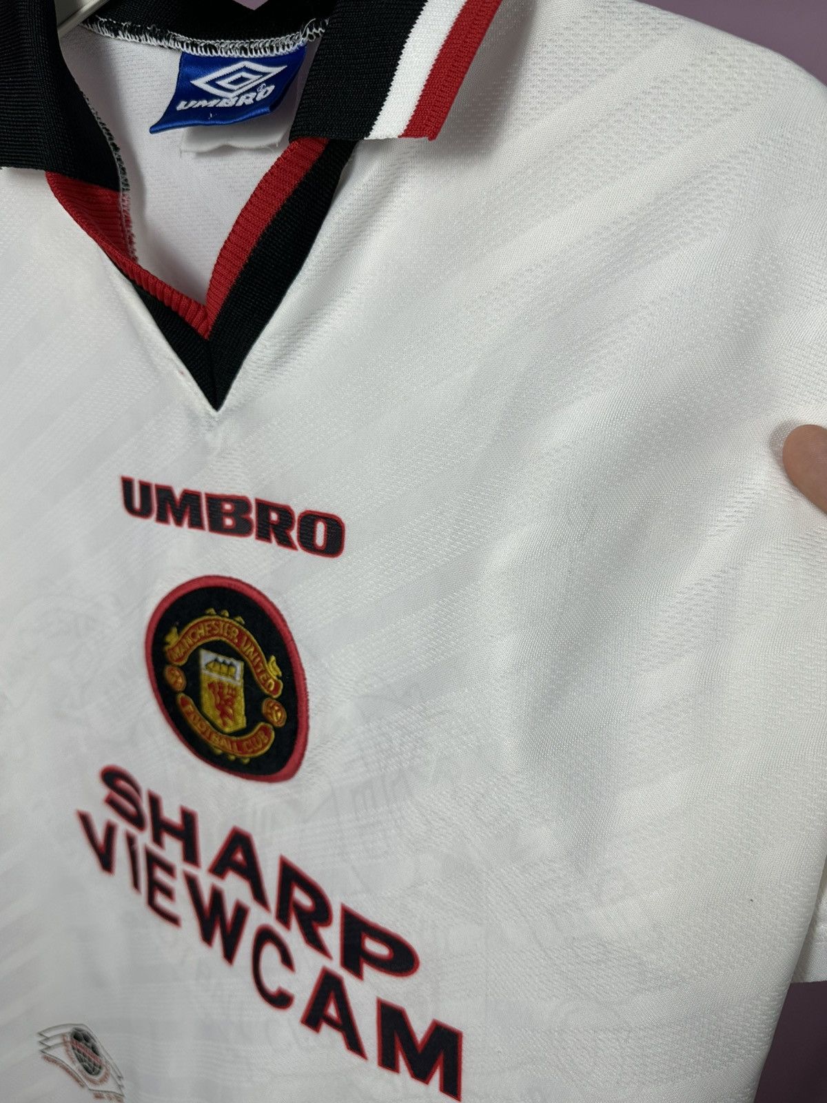 Umbro Manchester United FC Umbro Vintage 1996/1997 Sharp Jersey Size US S / EU 44-46 / 1 - 17 Thumbnail