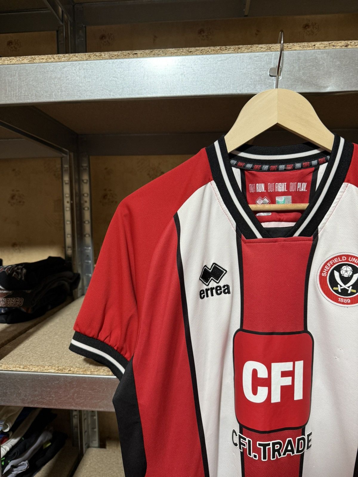 Errea × Vintage Errea SHEFFIELD UNITED HOME 2023 2024 FOOTBALL SOCCER JERSEY Size US M / EU 48-50 / 2 - 3 Thumbnail