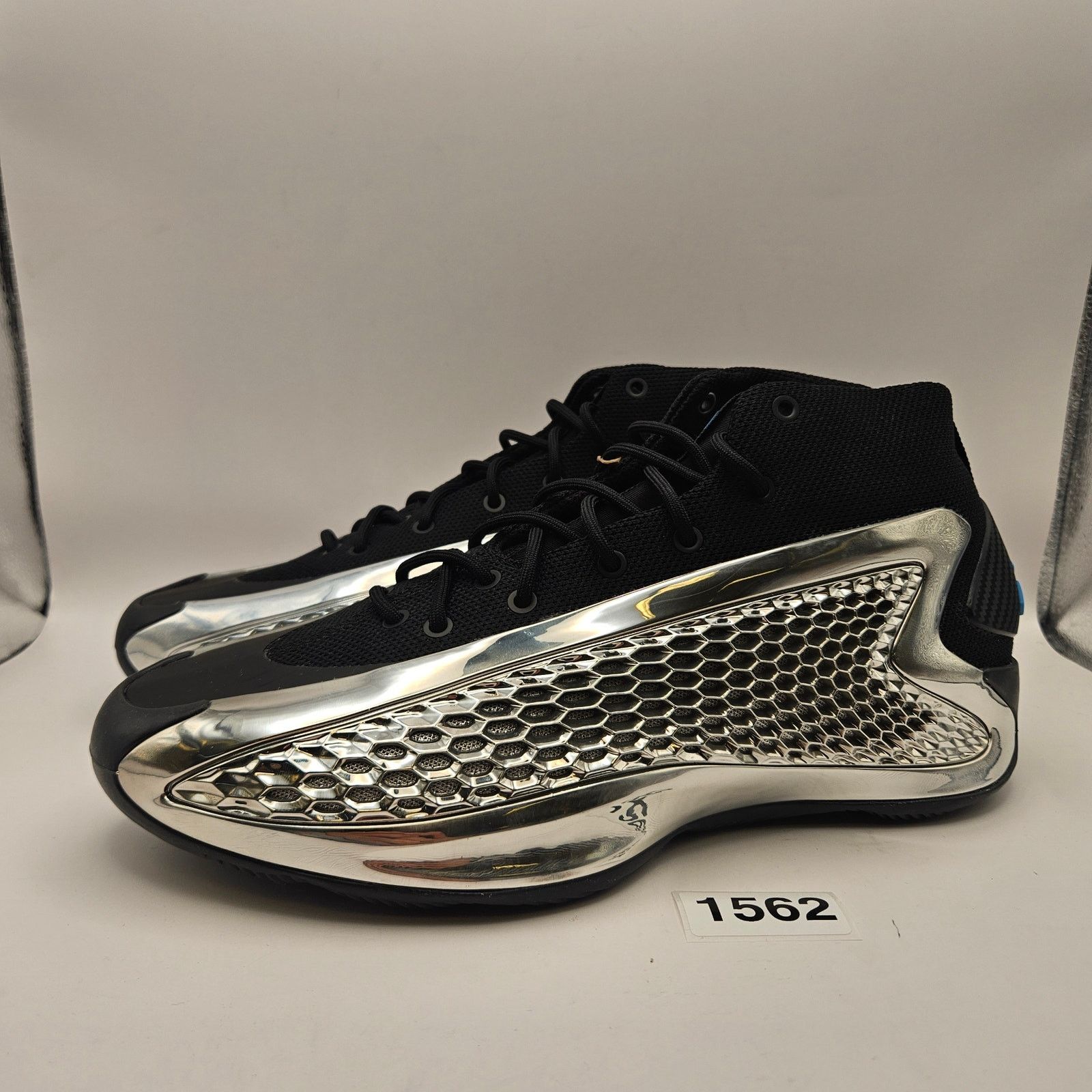 Adidas ADIDAS MEN'S 9 AE 1 ANTHONY EDWARDS 1 SILVER METALLIC CHROME Size US 9 / EU 42 - 1 Thumbnail