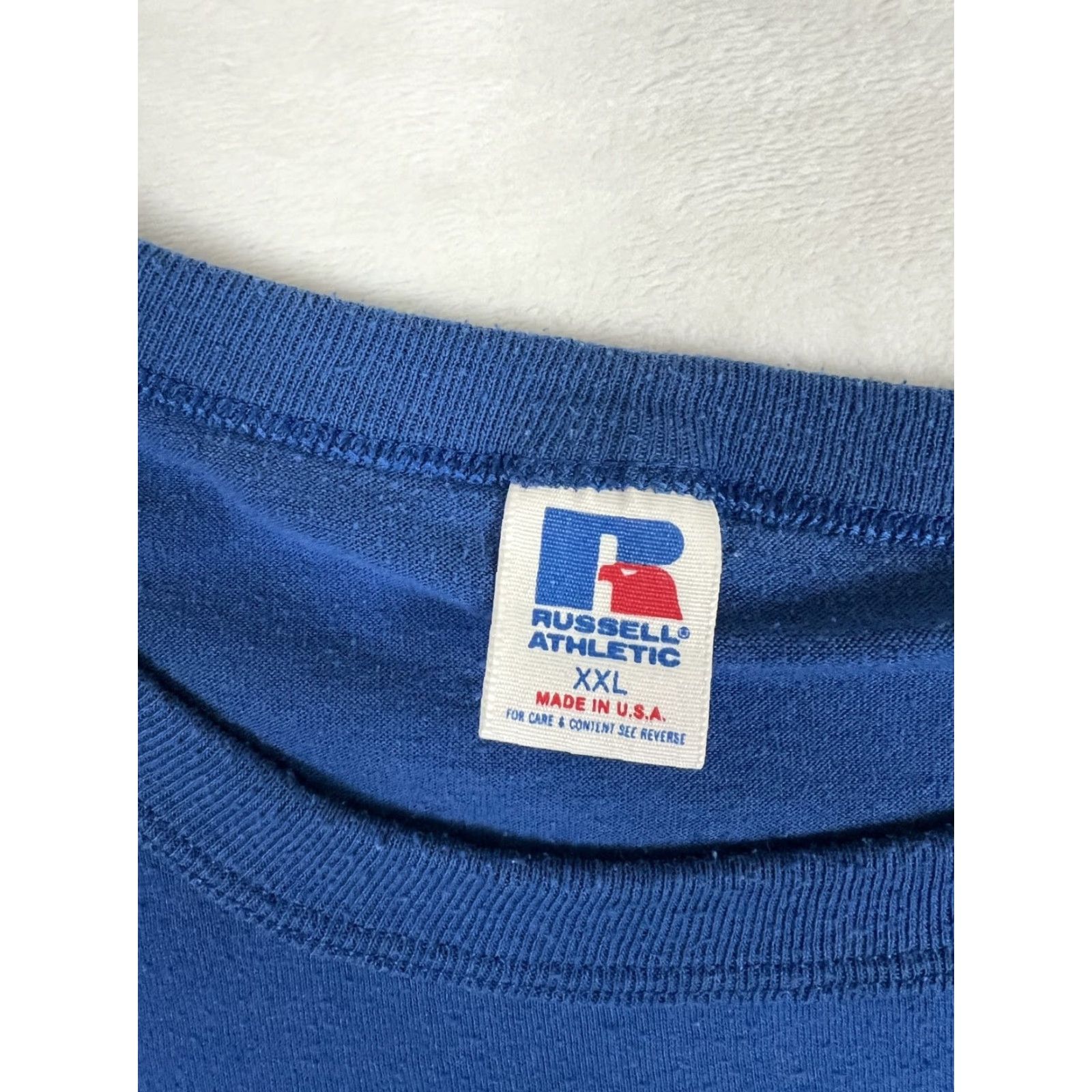 Russell Athletic VINTAGE Russell Athletic Blue T-Shirt 2XL USA Short Sleeve Crew Neck Cotton Men Regular Vintage 1990s Size US XXL / EU 58 / 5 - 2 Thumbnail
