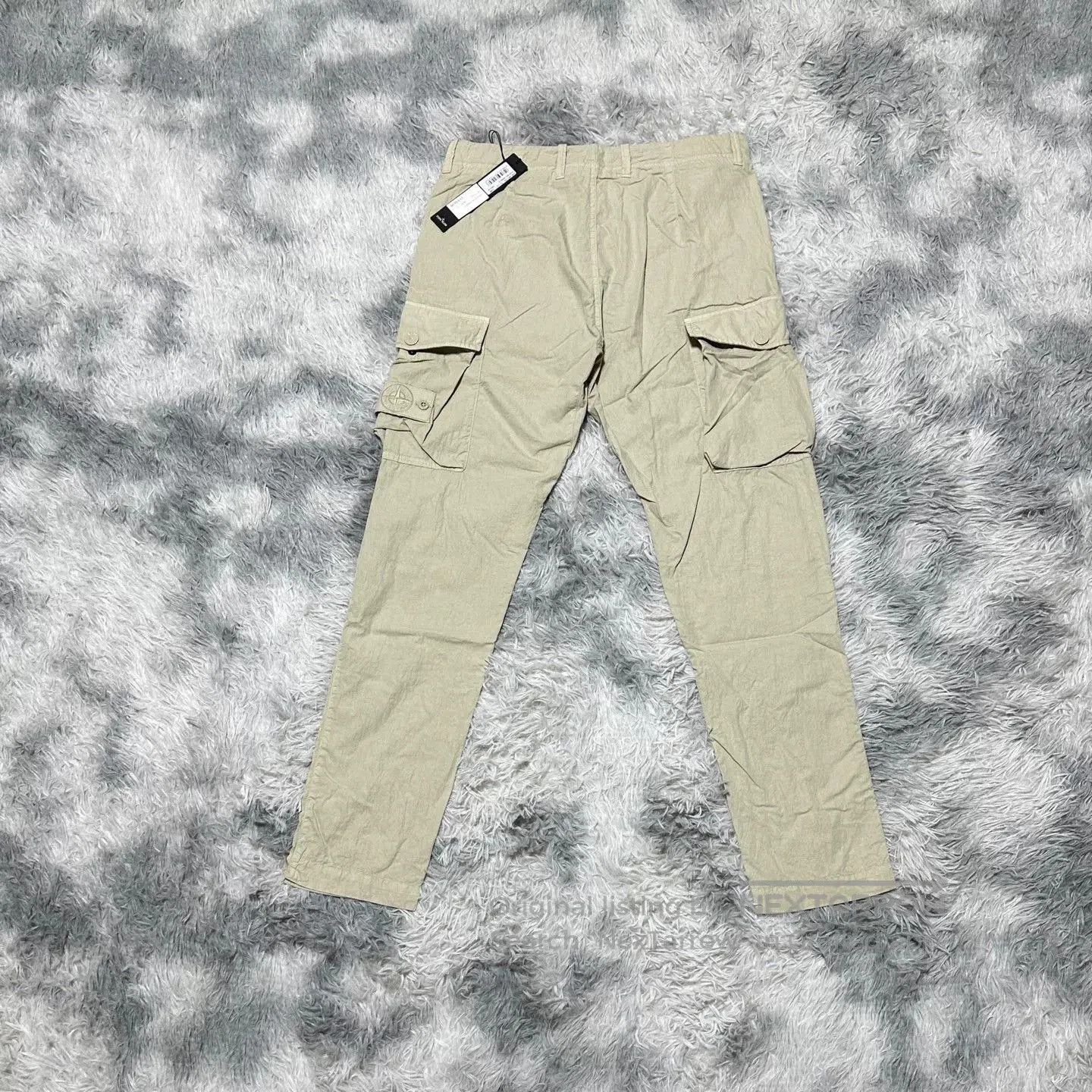 Stone Island stone island white ghost cargo pants W31 W33. Size US 31 - 2 Thumbnail