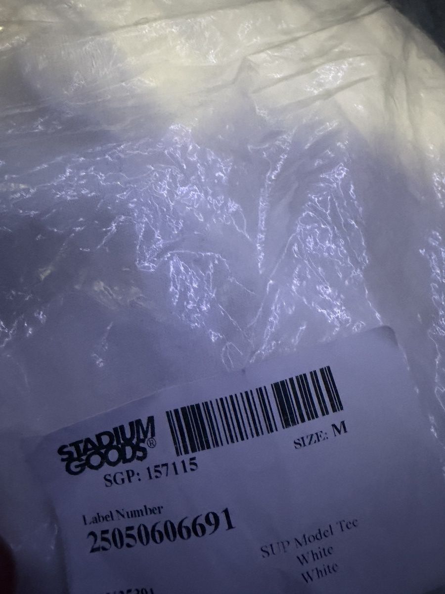Supreme Supreme model tee Size US M / EU 48-50 / 2 - 6 Thumbnail