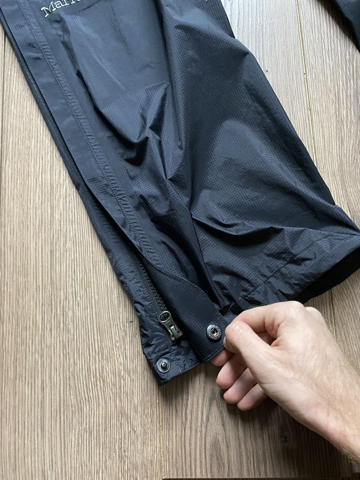 Marmot × Vintage Vintage Marmot Nylon Full Zip Track Pants Size L Size US 34 / EU 50 - 5 Thumbnail