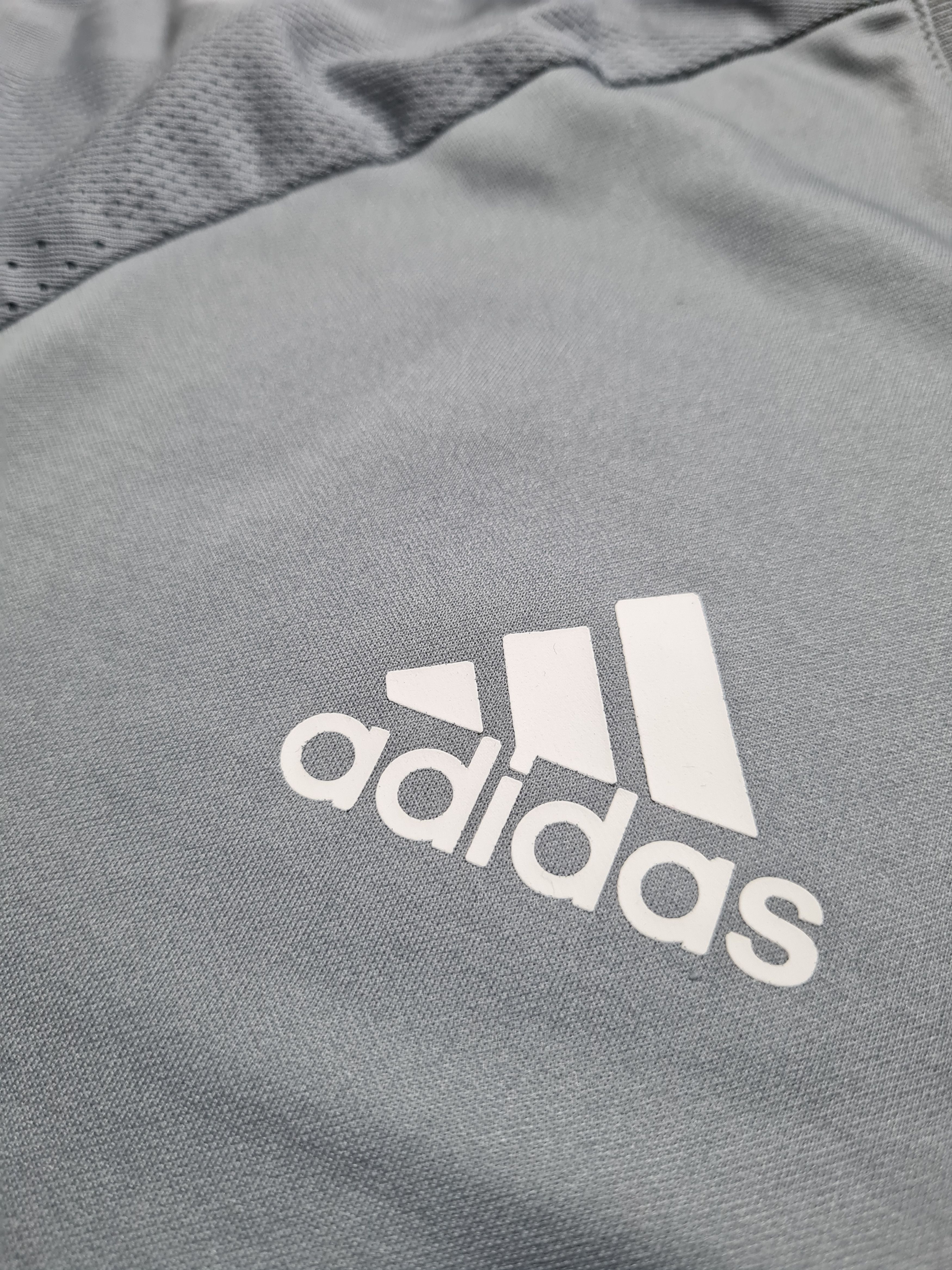 Adidas MANCHESTER UNITED ADIDAS 2017/2018 SIZE M BS4436 Size US M / EU 48-50 / 2 - 23 Thumbnail