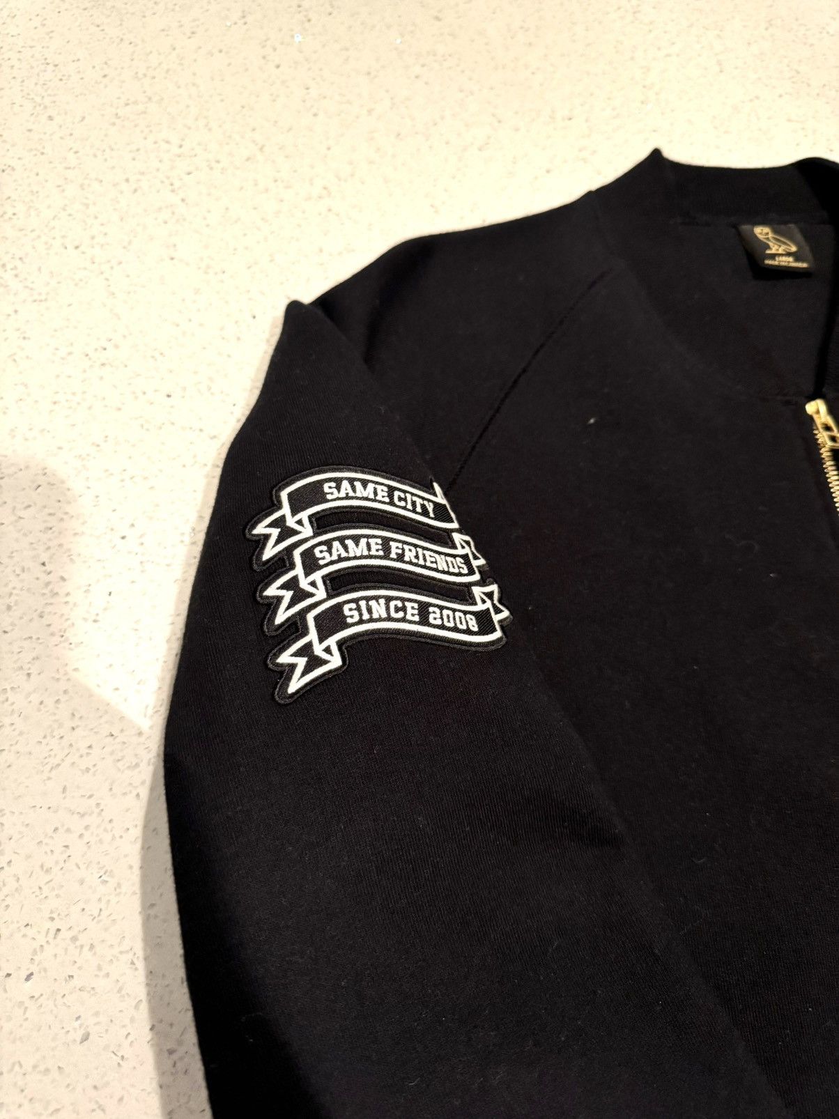 October's Very Own *RARE* OVO Sweater Size US L / EU 52-54 / 3 - 2 Thumbnail