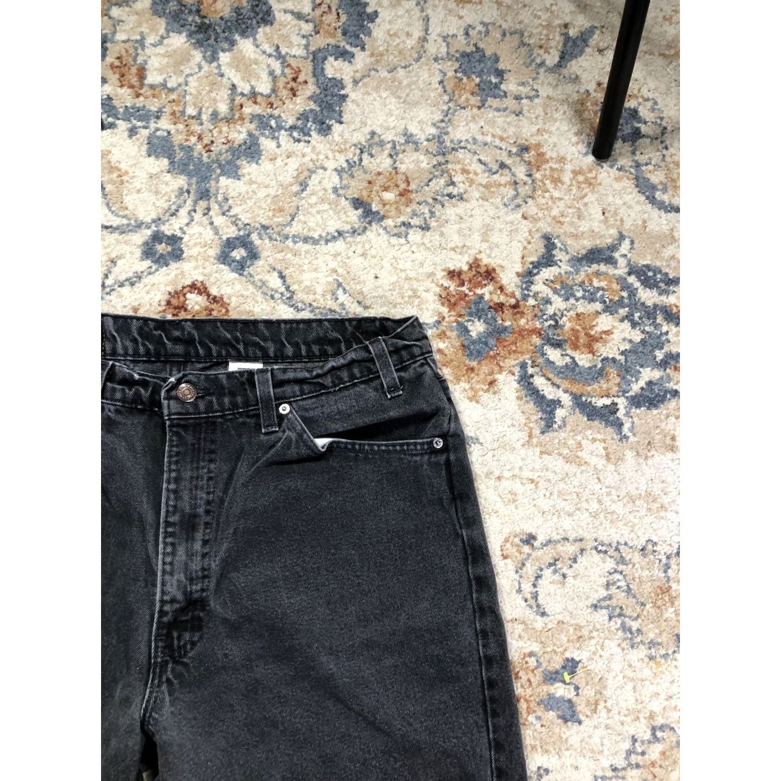 Levi's VINTAGE Levi's 550 Bermuda Shorts Mens 38 Black Denim Relaxed Fit 90s USA Charcoal Wash Size US 38 / EU 54 - 3 Thumbnail