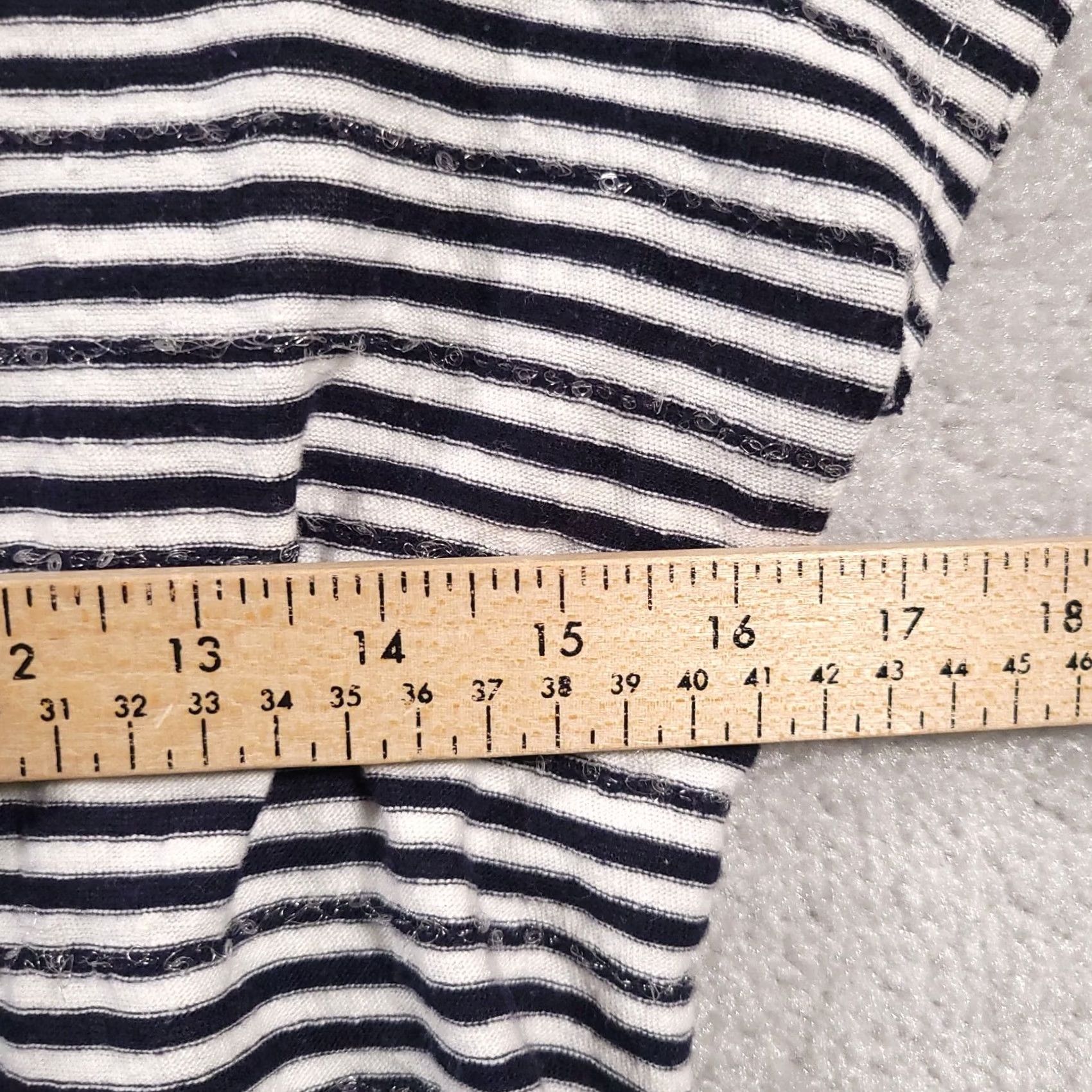 Talbots Talbots Top Striped Linen Blend Short Sleeve Blue White Size Small Womens Size S / US 4 / IT 40 - 4 Thumbnail