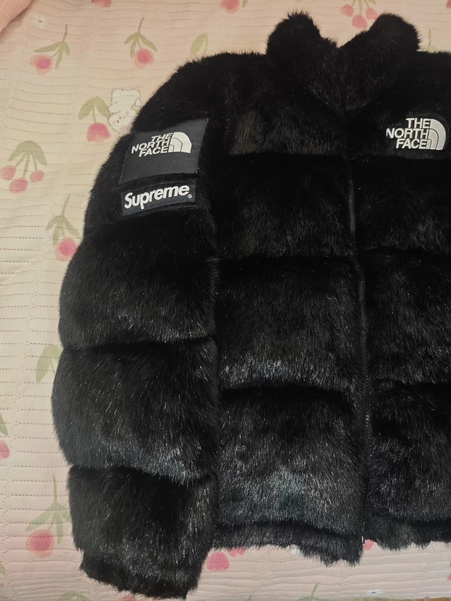The North Face Supreme Fur Jacket, Size S Size S / US 4 / IT 40 - 4 Thumbnail