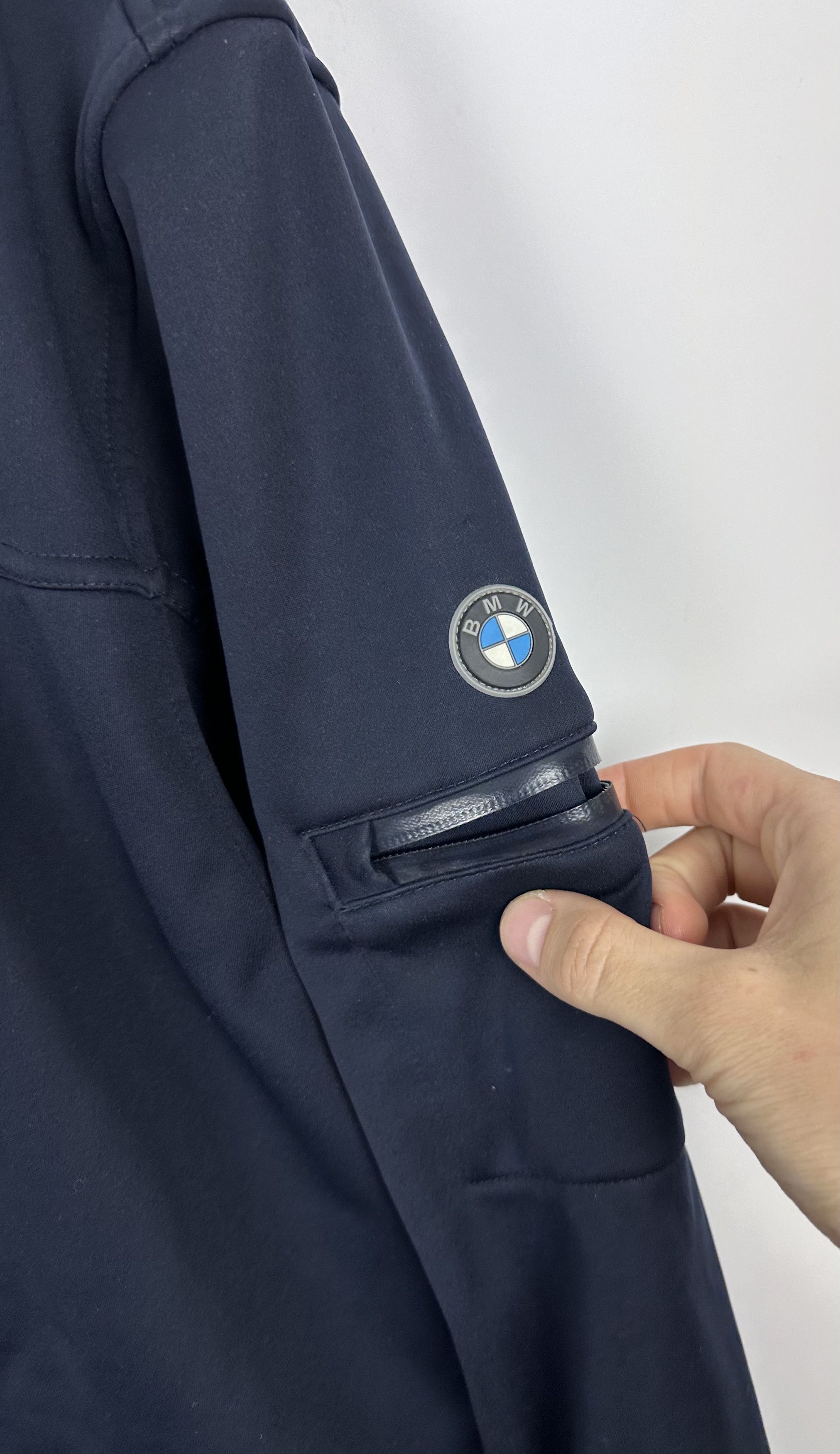 BMW Men's jacket BMW Motorsport windbreaker Size US XL / EU 56 / 4 - 5 Thumbnail