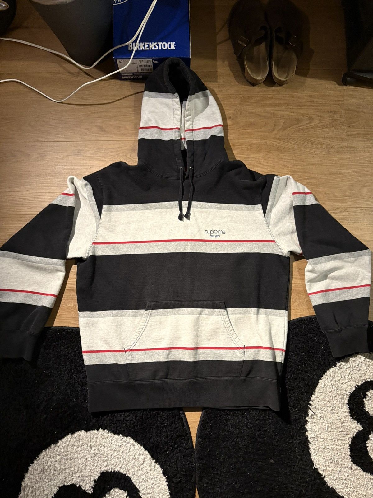 Supreme Supreme Striped Hoodie Size US XL / EU 56 / 4 - 2 Thumbnail
