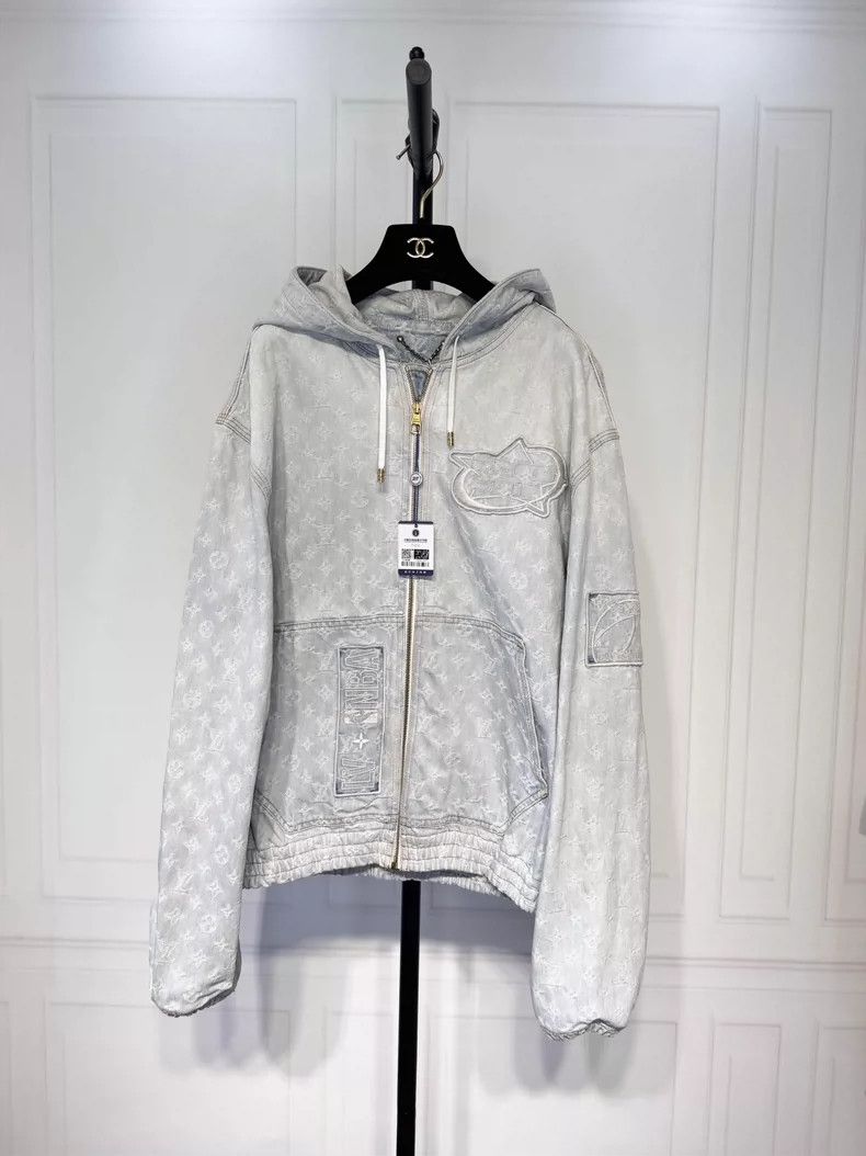 Louis Vuitton Louis Vuitton Co-branded NBA denim jacket Size US M / EU 48-50 / 2 - 1 Thumbnail