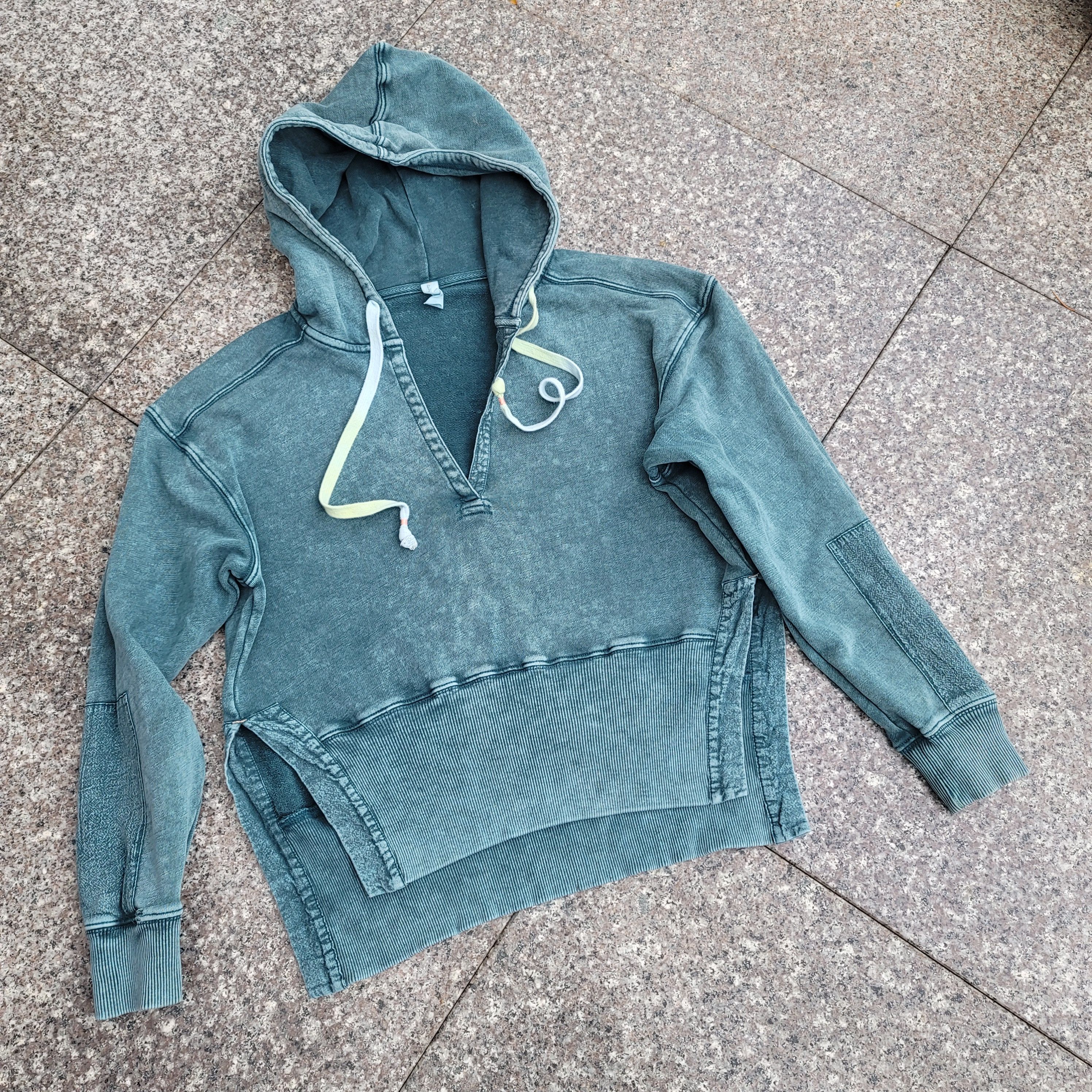 Anthropologie Daily practice sweatshirt hoodie Size S / US 4 / IT 40 - 1 Thumbnail