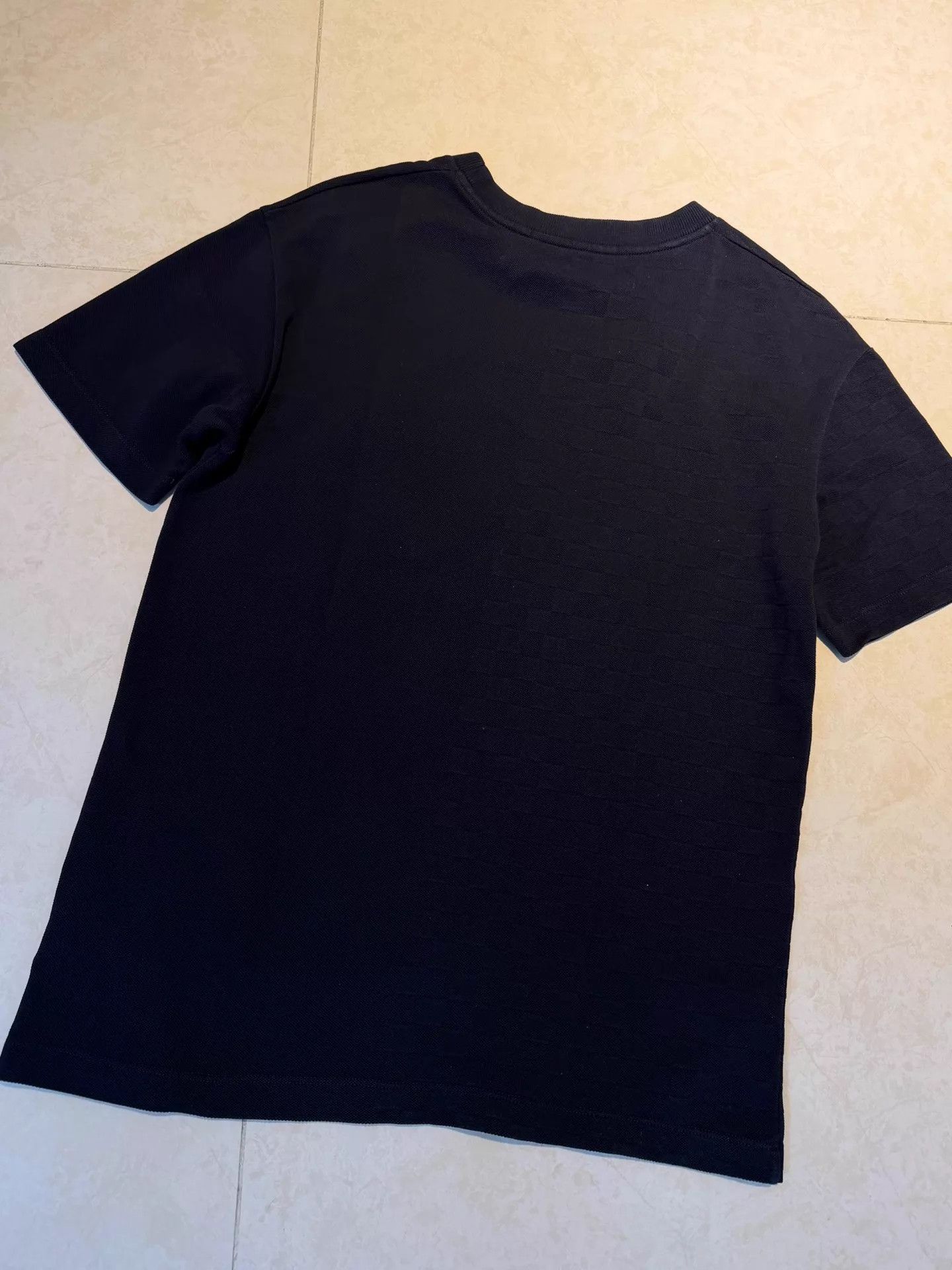 Louis Vuitton LV SS22 Damier Checkerboard Single Pocket Embossed Tee S Size US S / EU 44-46 / 1 - 3 Thumbnail
