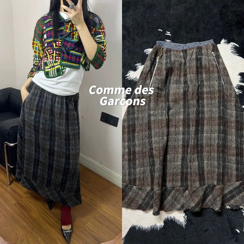 Comme des Garcons Comme des Garcons Plaid A-Line Skirt - dmc Size US 30 / EU 46 - 1 Thumbnail