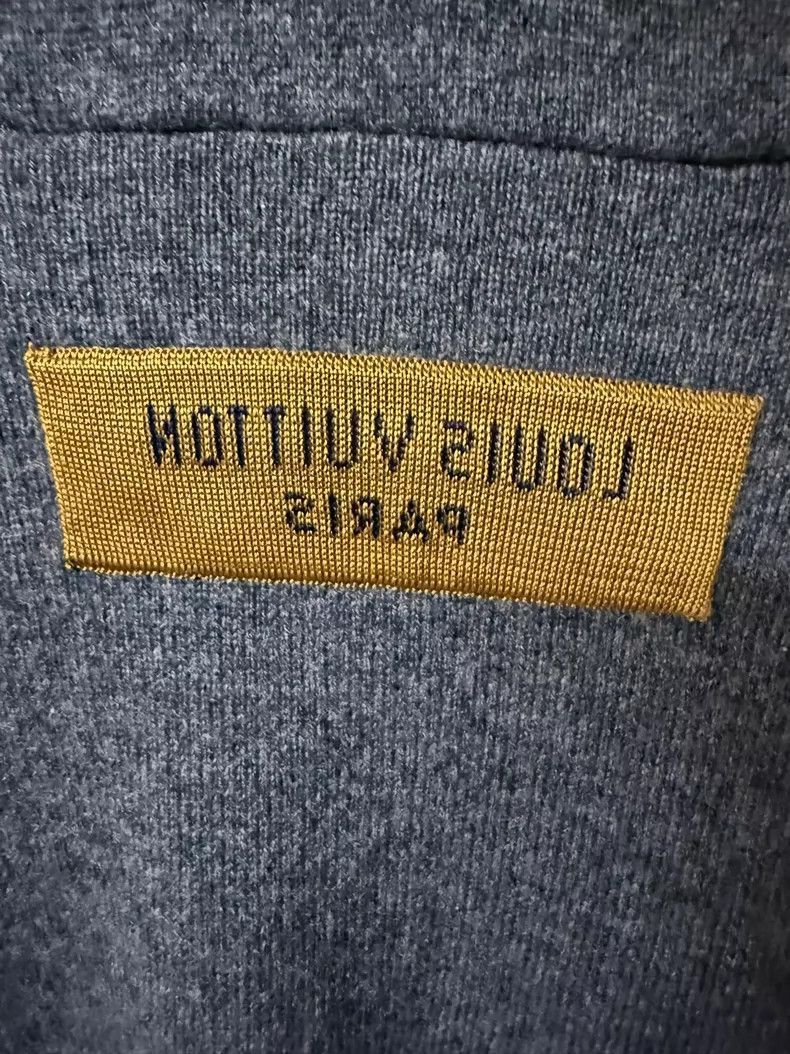 Louis Vuitton Gray Cashmere Hooded Sweatshirt with Logo-2506 Size US XL / EU 56 / 4 - 4 Thumbnail