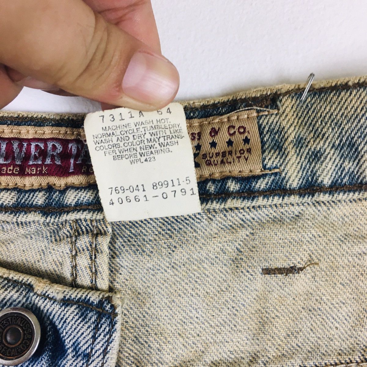 Levi's Vintage Clothing Vintage Levi’s Silver Tab Loose Fit Size US 33 - 10 Thumbnail