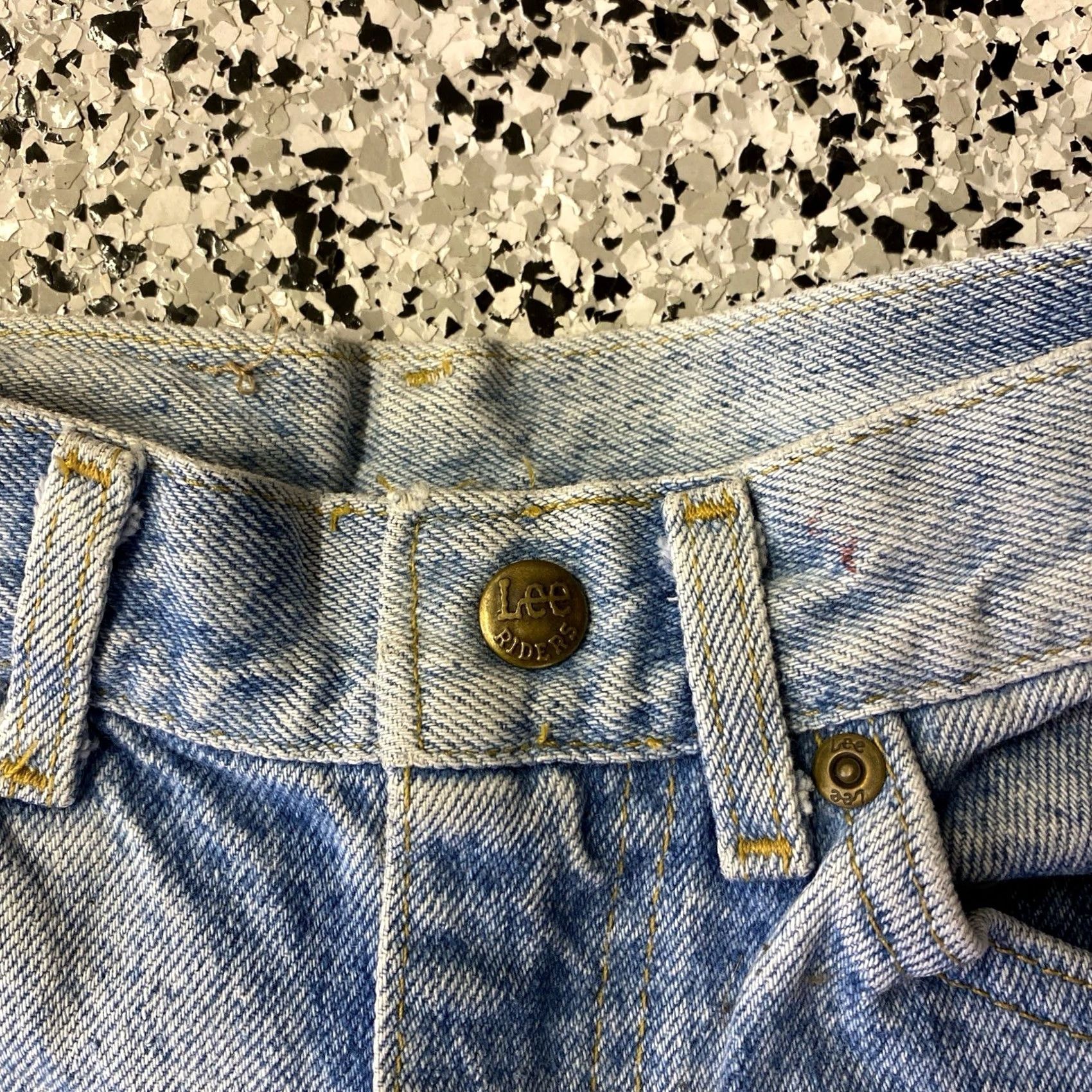 Lee VINTAGE Lee Riders Slim 80s Jeans Blue Denim 22x25.5 Women Regular Straight High Rise (2)** Size 40" / US 18 - 3 Thumbnail
