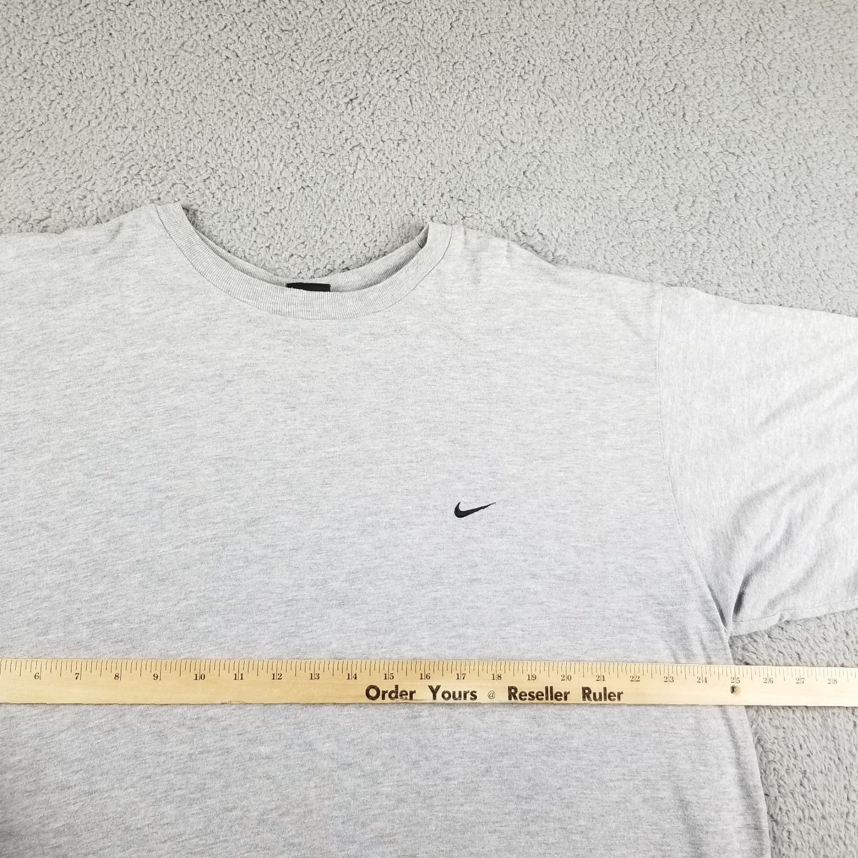 Nike VINTAGE Nike T-Shirt 90s Gray XL Made in Greece Mens Size US XL / EU 56 / 4 - 5 Thumbnail