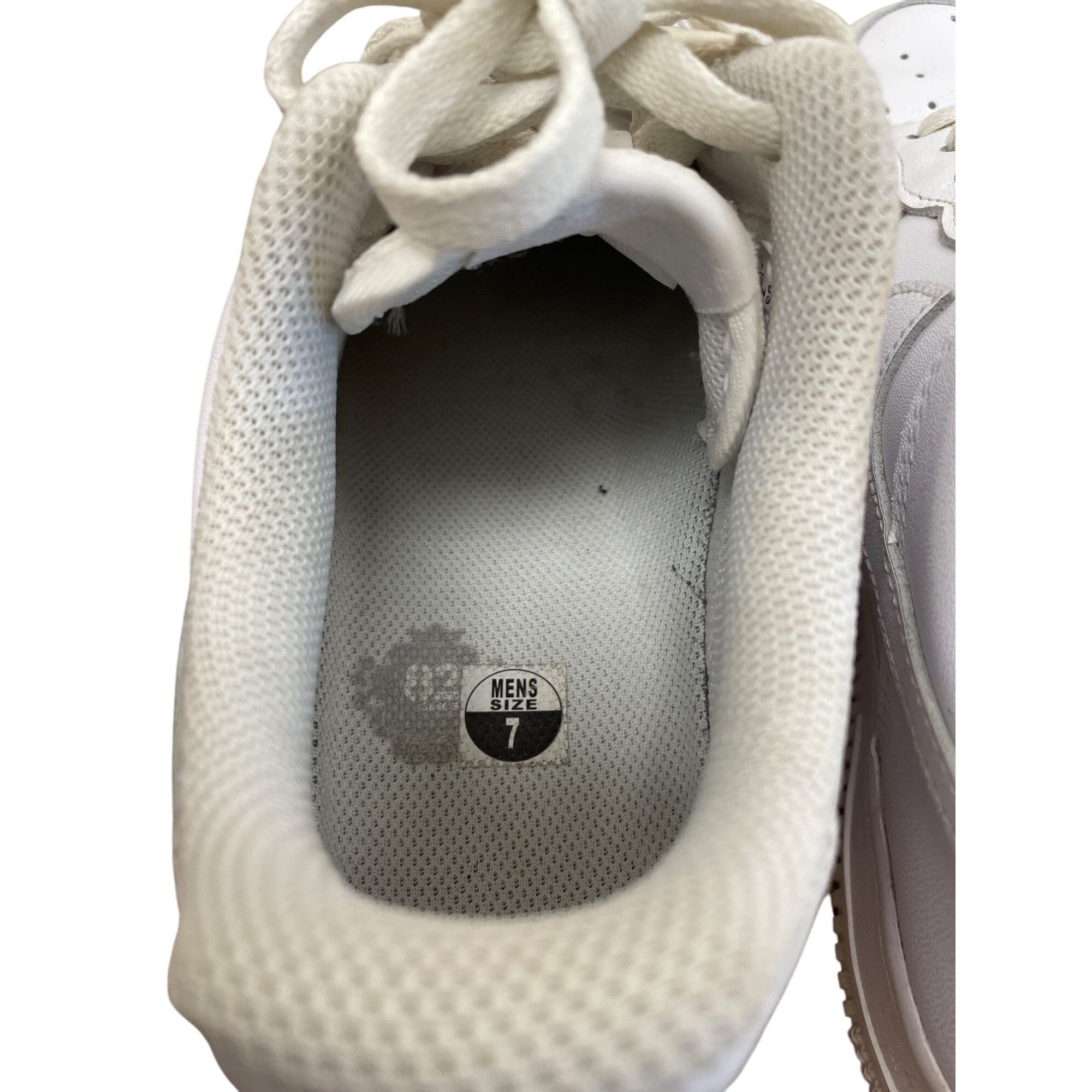 Nike Nike Air Force 1 07 OG triple white womans sneakers Shoes si Size US 7 / IT 37 - 11 Thumbnail