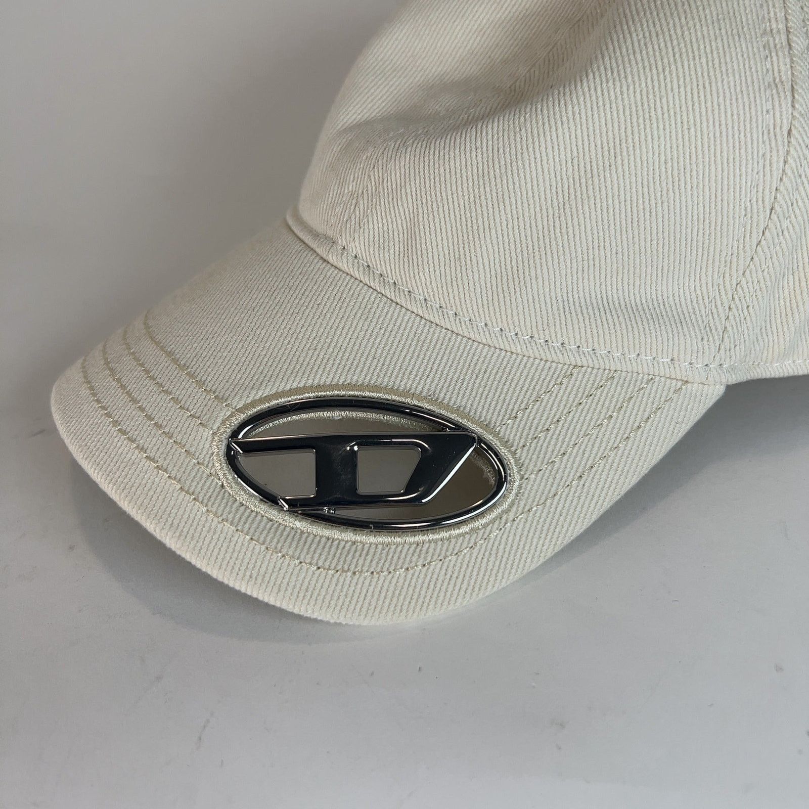 Diesel Diesel 'D' Metal Plaque Hat Size ONE SIZE - 2 Thumbnail