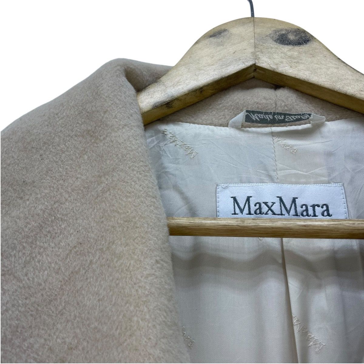 Max Mara Vintage Max Mara Wool Double Breasted Made In Italy Size M / US 6-8 / IT 42-44 - 3 Thumbnail