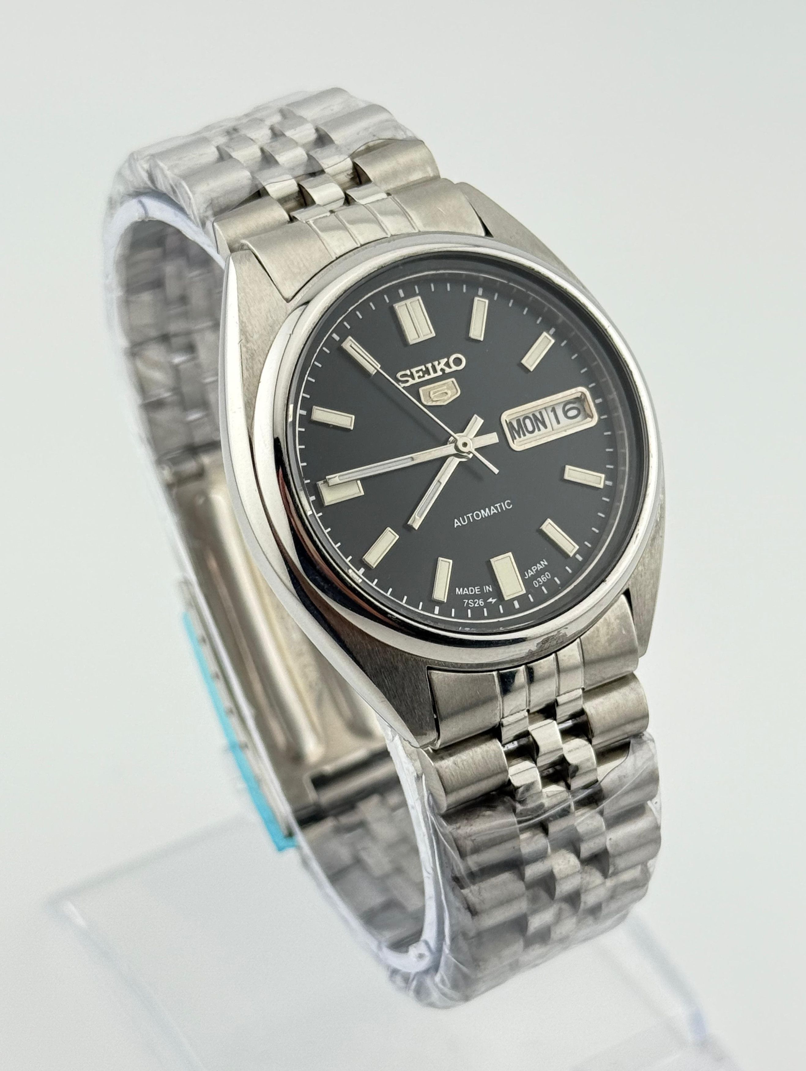 Seiko Rare Classic Seiko 5 7S26 Men's Wrist Watch Size 36 - 4 Thumbnail