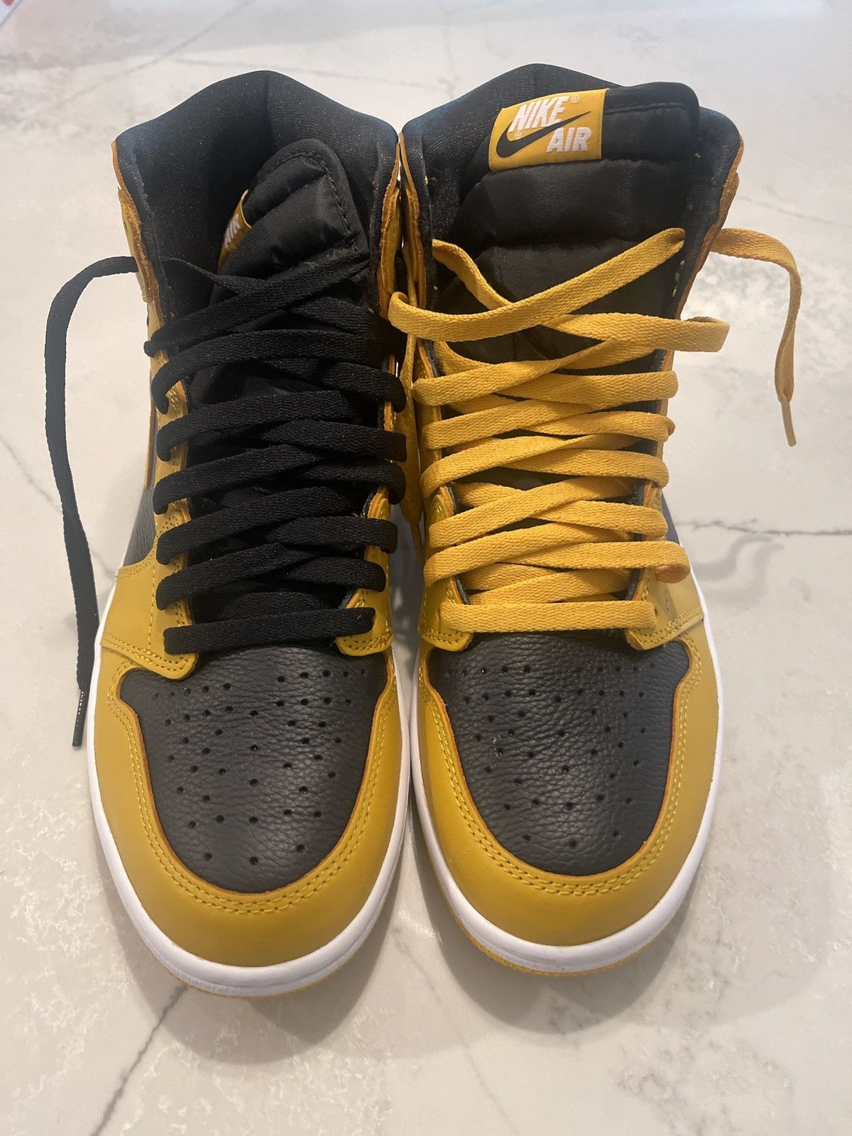 Jordan 1 Retro Pollen