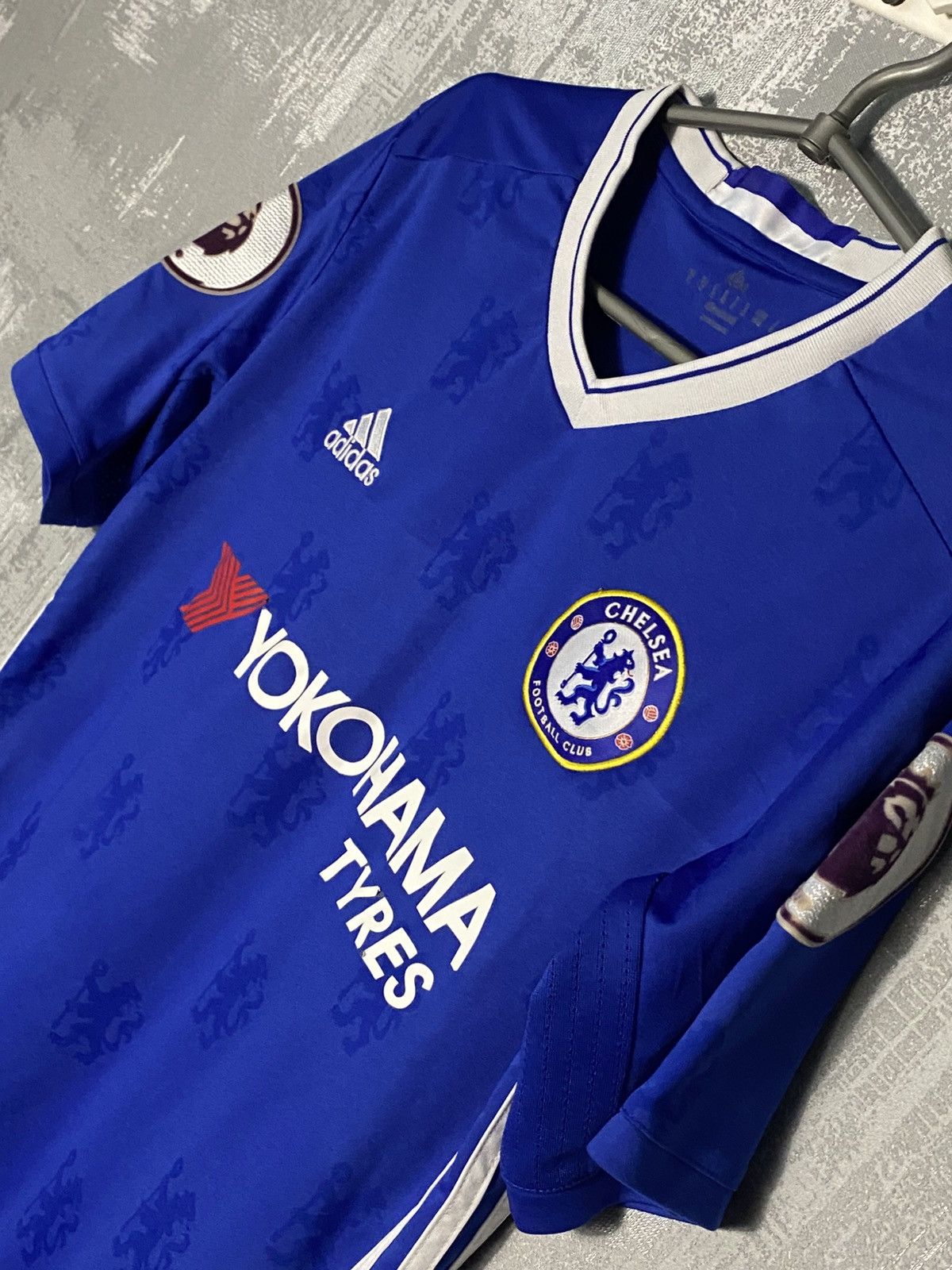 Adidas Chelsea Adidas Soccer Jersey 2016/17 Home #22 Willian kit Size US M / EU 48-50 / 2 - 8 Thumbnail
