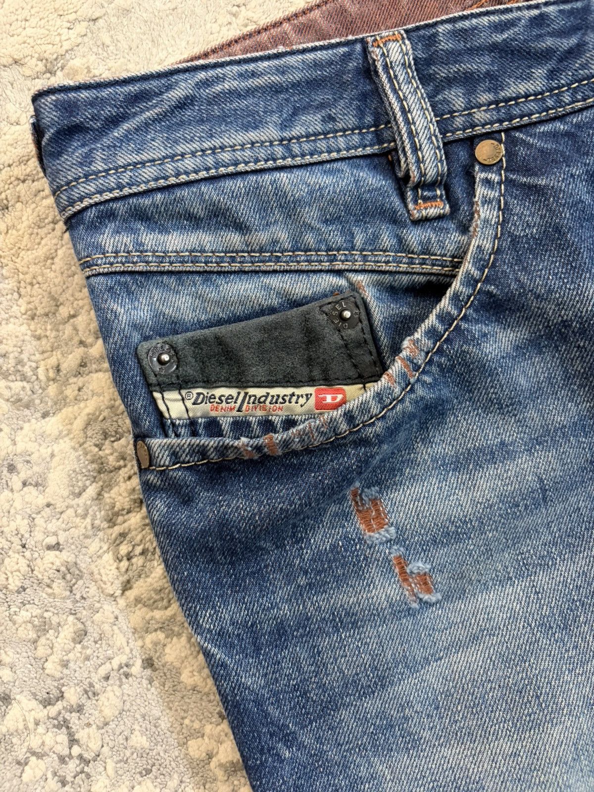 Diesel IAKOP Slim Tapered Jeans Wash 0815K 30x30 Size US 30 / EU 46 - 2 Thumbnail