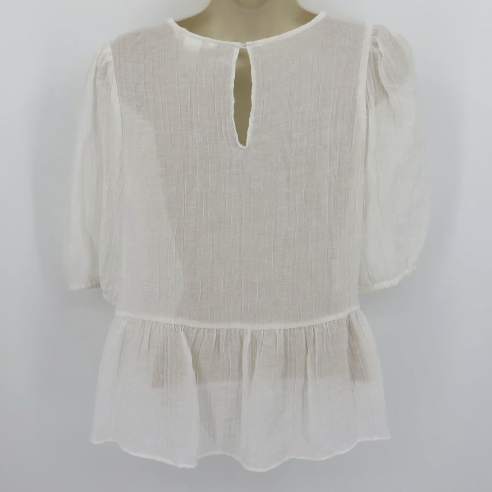H&M H&M Blouse Shirt Shirt Women M White Solid Sheer Crinkle Half Sleeve Top Blouse Shirt Blouse Womens M White Solid Sheer Crinkle Half Sleeve Top H&M Size M / US 6-8 / IT 42-44 - 5 Thumbnail