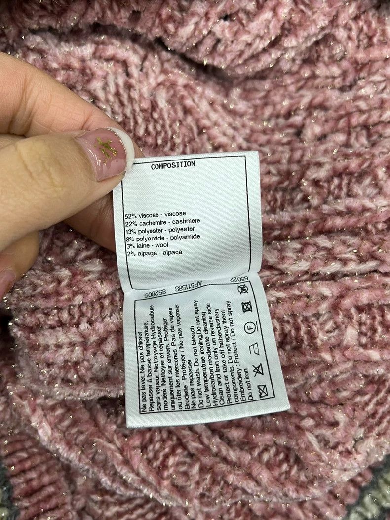Chanel Chanel 22B pink V-neck velvet knit sweater Size XXS / US 00 / IT 34 - 6 Thumbnail